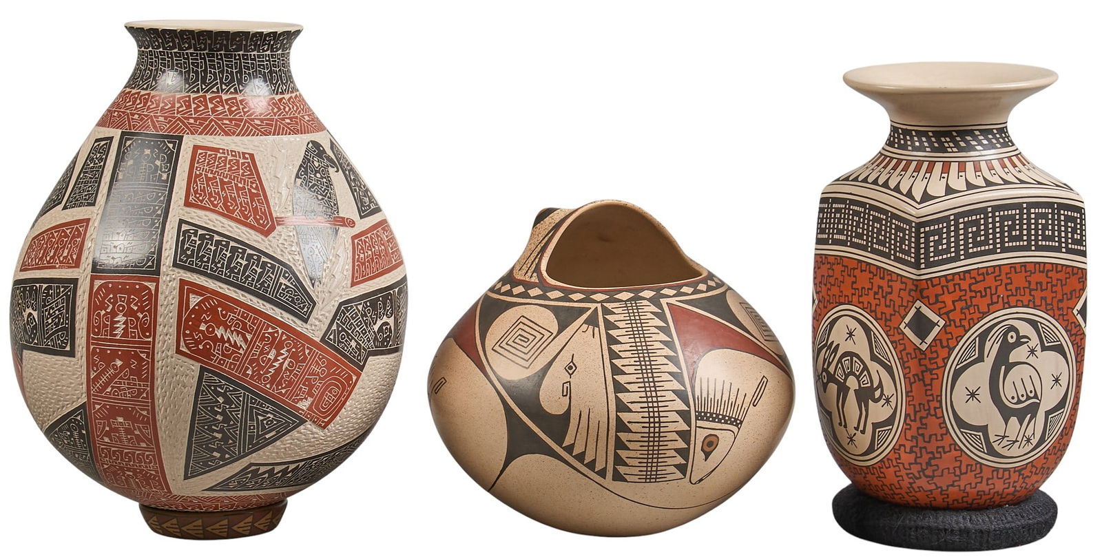 (3) Mata Ortiz Pottery Vessels, Animal Motifs (1 of 12)