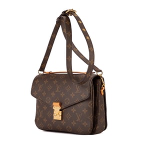Louis Vuitton Pochette Metis MM Shoulder Bag