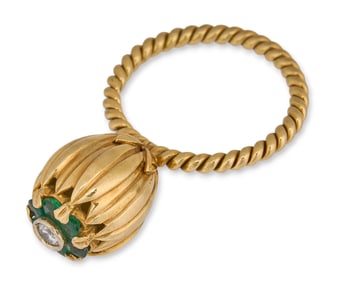 18K Diamond and Emerald Flower Ring