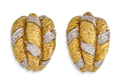 Diamond & 18K Gold Earrings