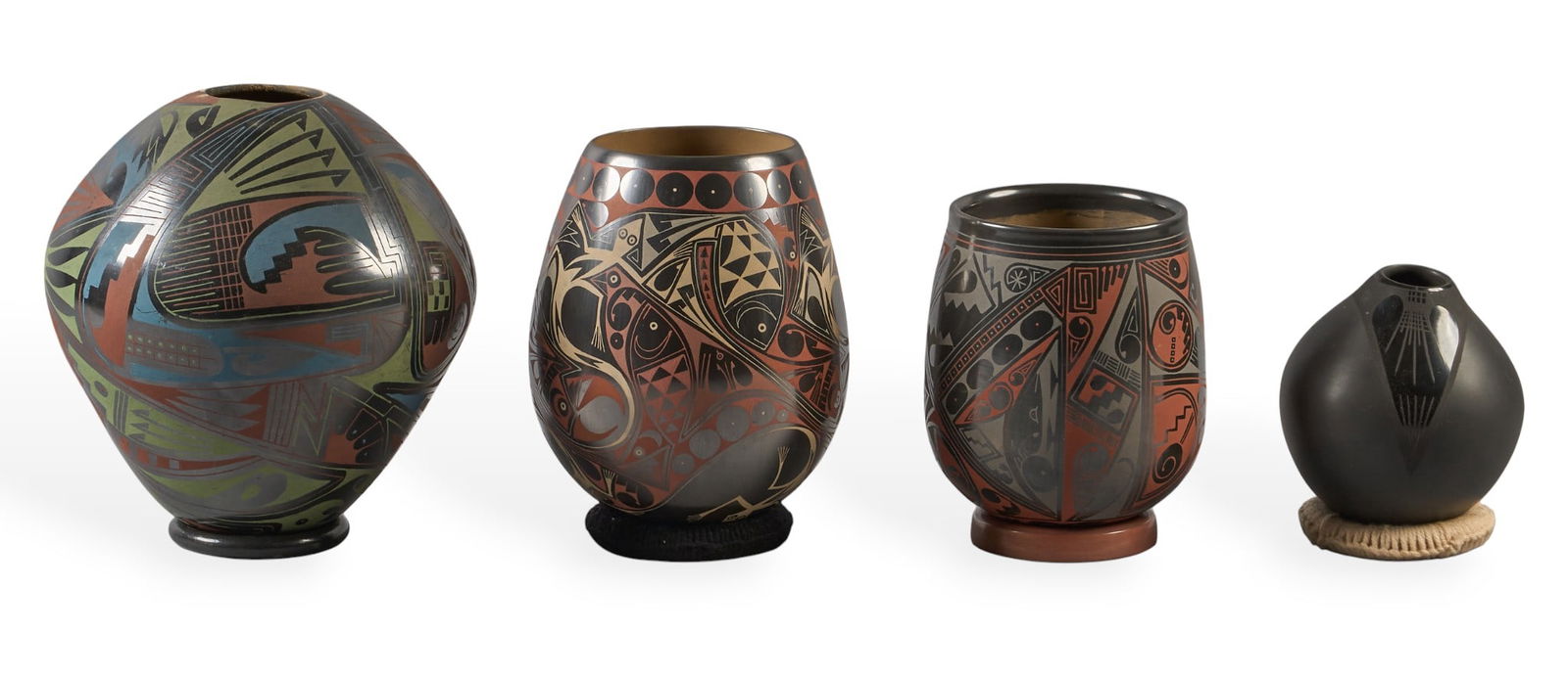 (4) Mata Ortiz Pottery Vessels - 3
