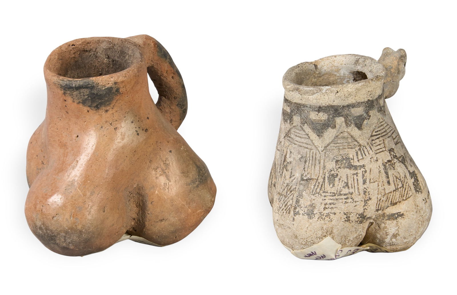 (2) Anasazi Miniature Tri-Lobe Pottery Vessels, ca. 940-1260 AD (1 of 7)