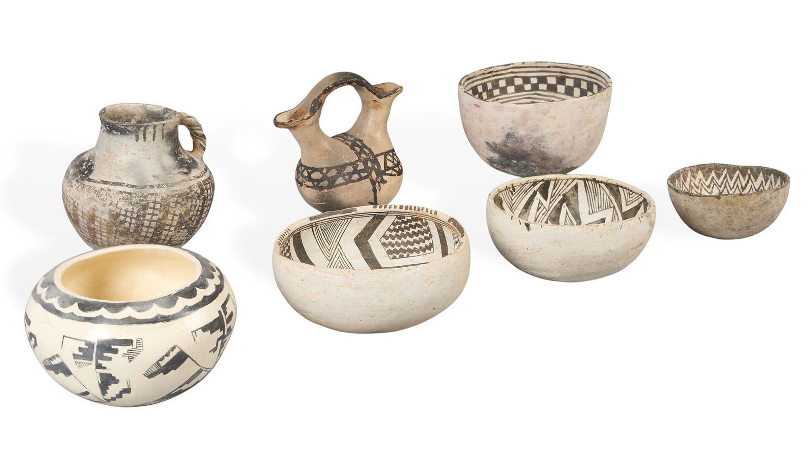 (7) Native American Pottery Vessels (1 of 4)
