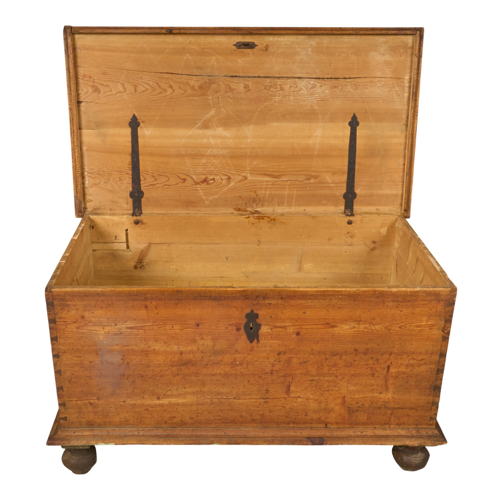 Rustic Chest - 5