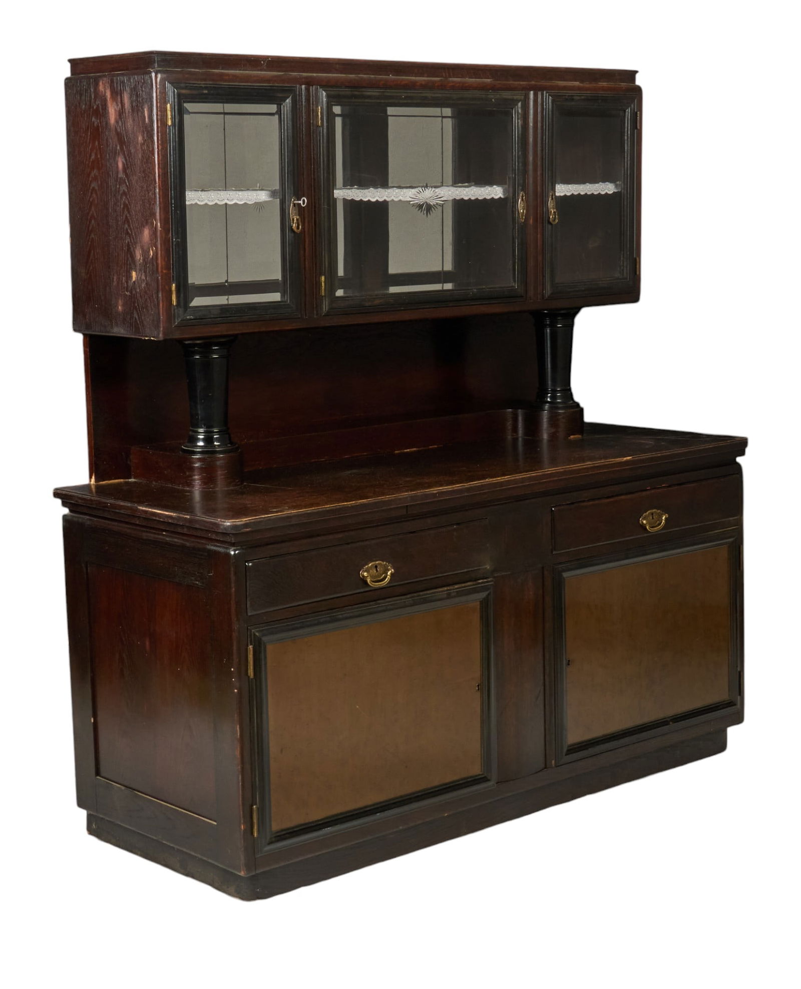 Mirrored Buffet (1 of 4)