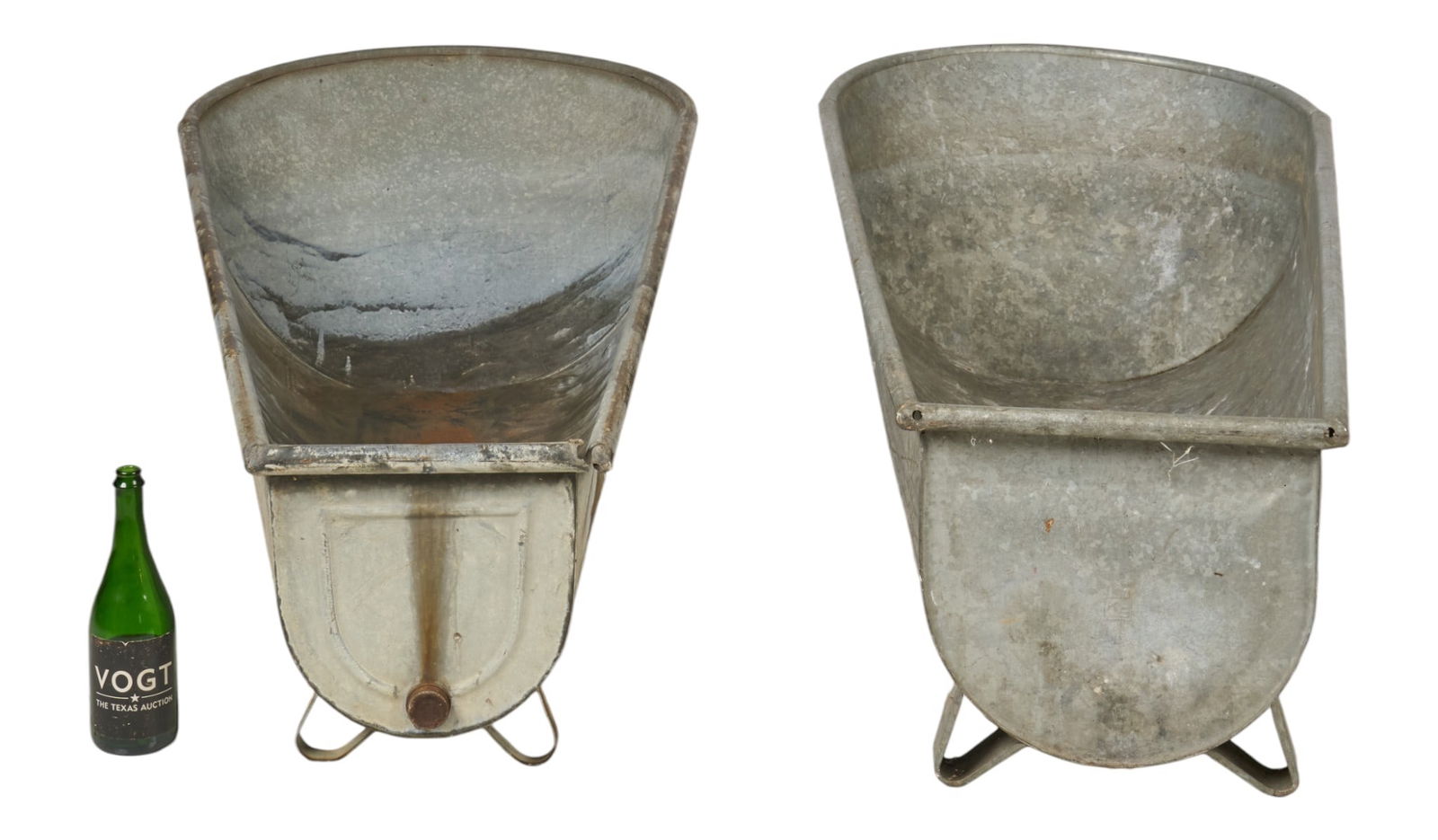 (2) Galvinized Washtubs - 3