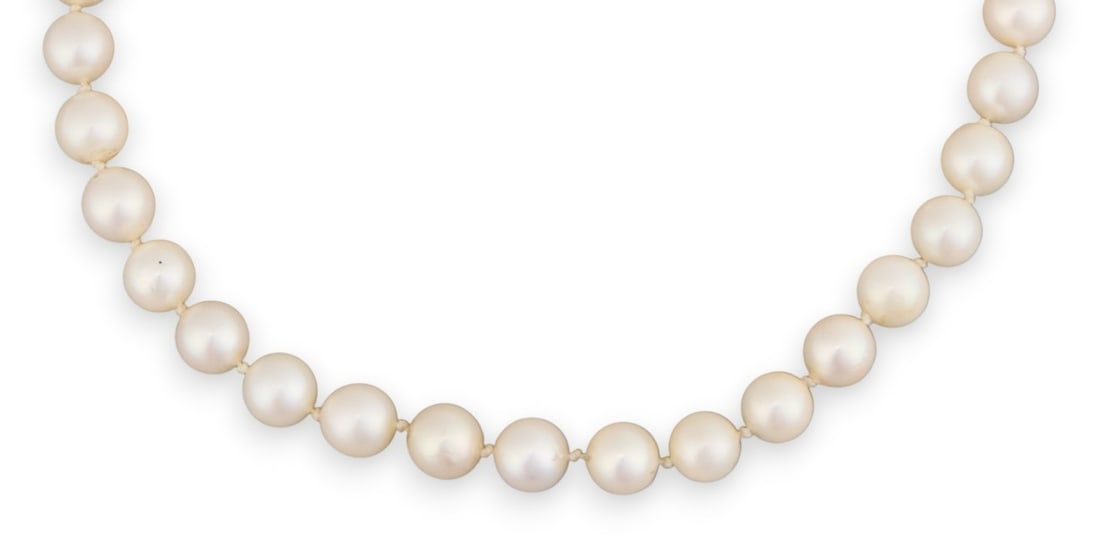 10K Pearl Necklace (1 of 4)