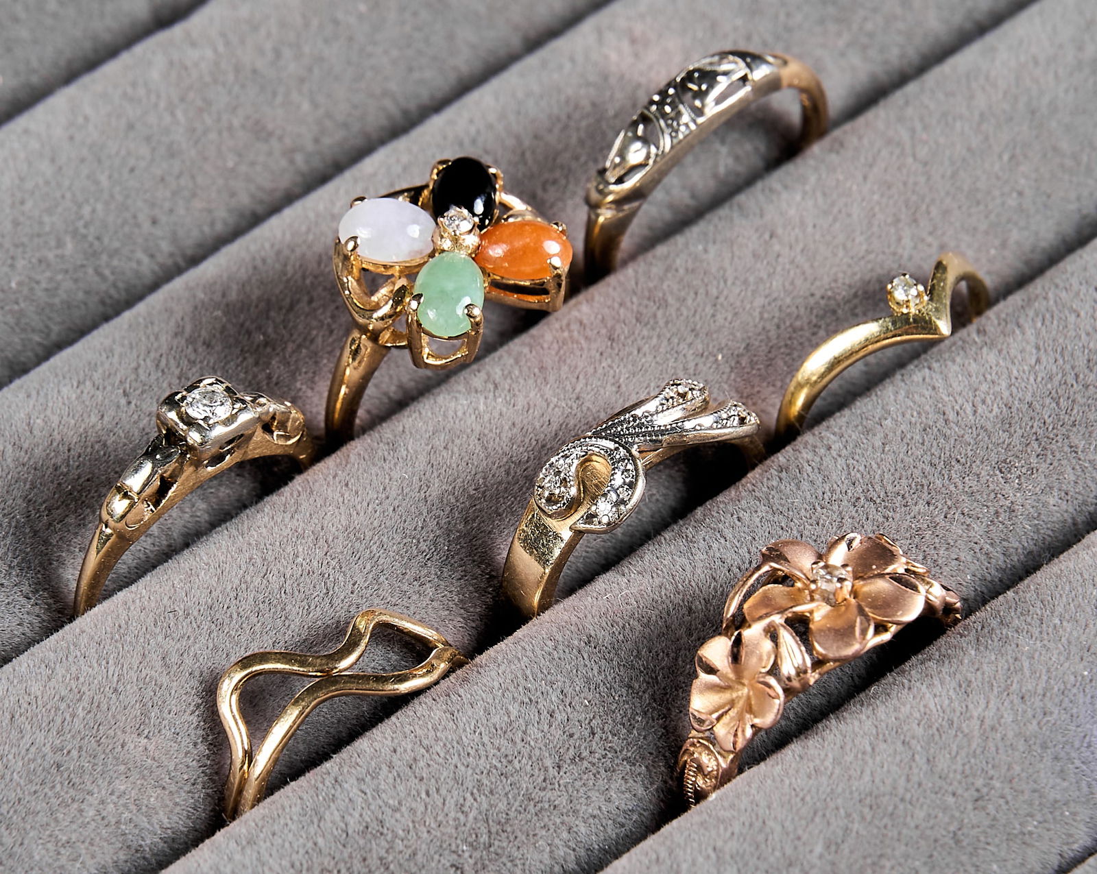 (7) Assorted 14K Rings (1 of 4)