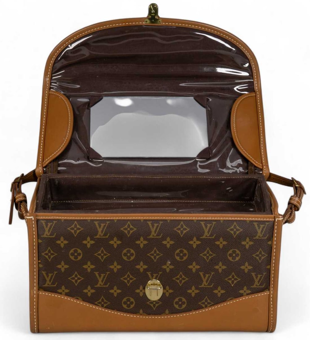Louis Vuitton Train Case - 4