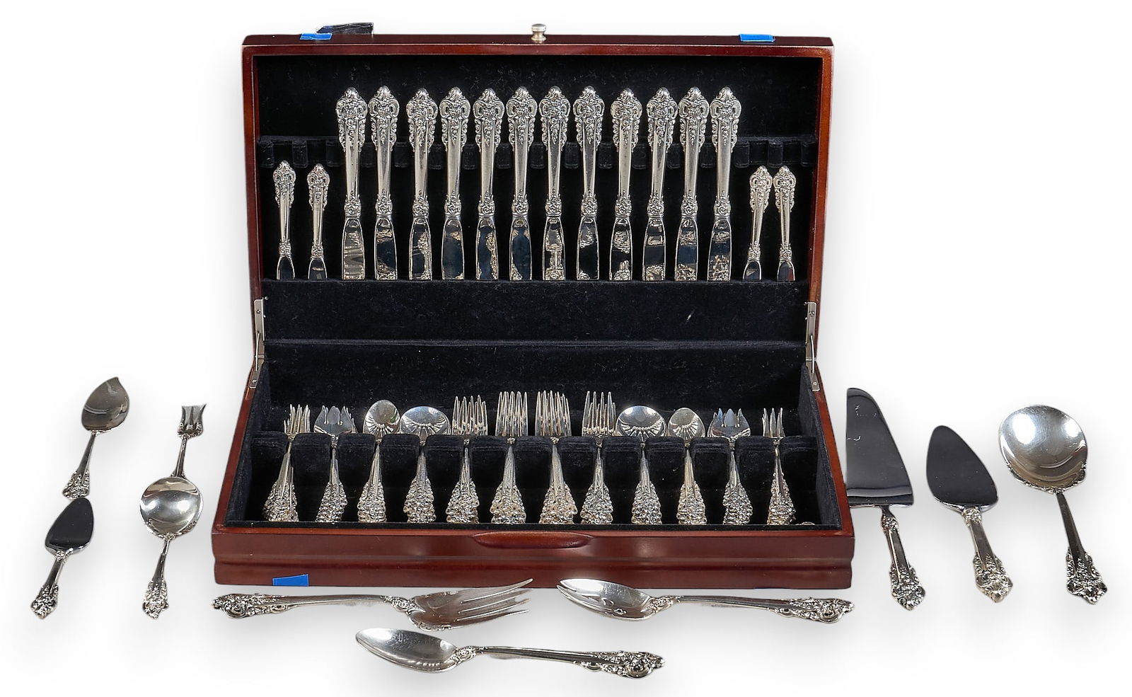 "Grande Baroque" by Wallace Sterling Silver 106pc Flatware Set (1 of 8)