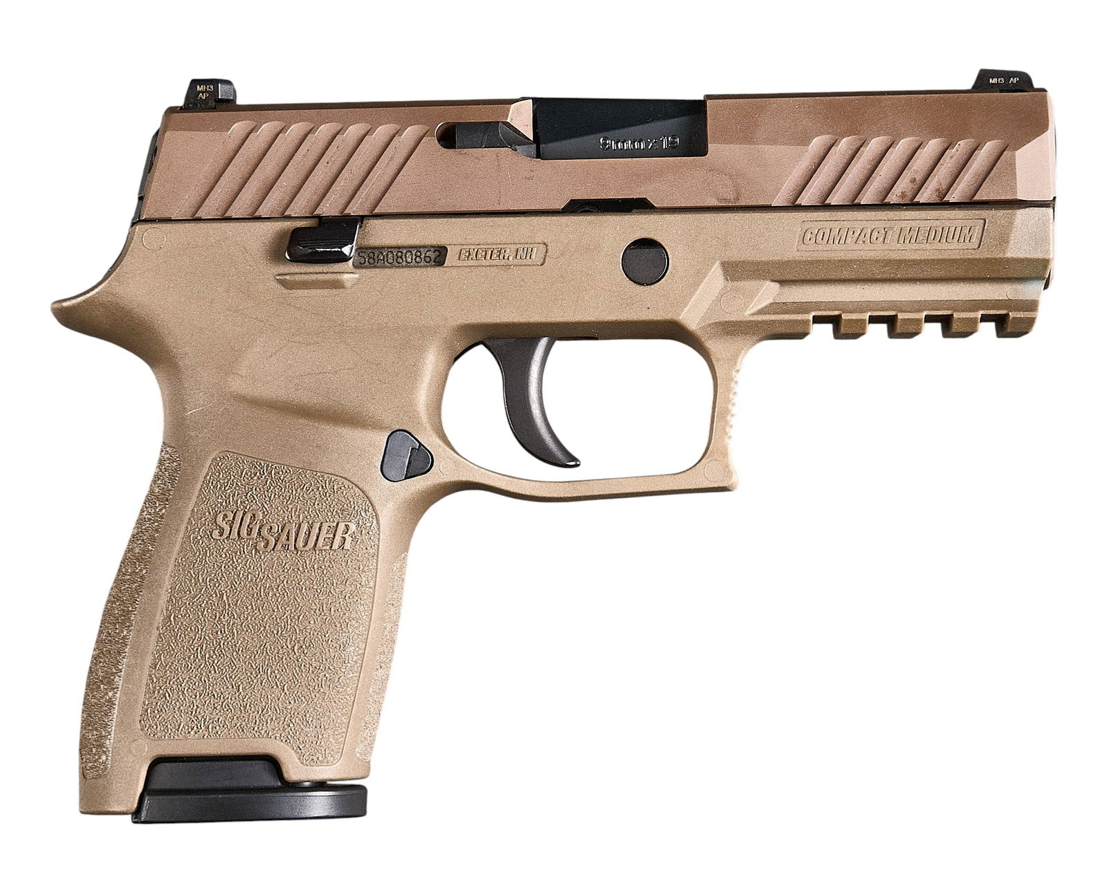 Sig Sauer P320 Compact 9mm Semi-Auto Pistol (1 of 2)