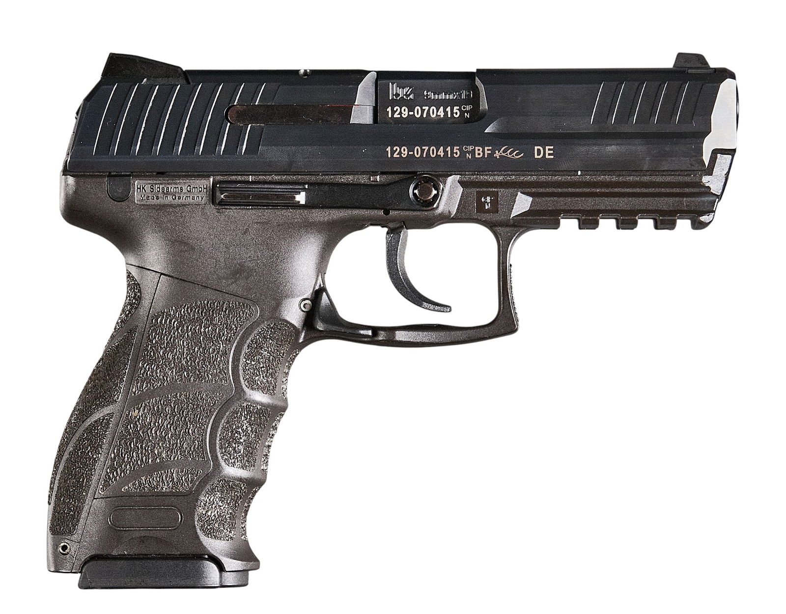 HK P30 9mm Semi Auto Pistol: Serial: 129-070415Manufacturer: H&KModel: P30Caliber: 9mm Barrel length: 3.75 in.OAL: 7 in.Condition: Good; light wear & handling marks throughout; bore is very good & bright with str
