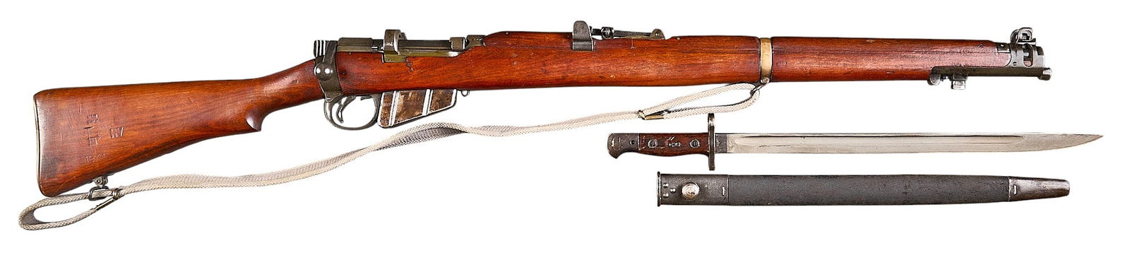 WWII Australian Lithgow No.1 MK III* 303 Rifle W/ Bayonet: Serial: F22640Manufacturer: Lithgow Arsenal-Australia (c. 1944)Model: SMLE No.1 MK III*Caliber: 303 BritishBarrel Length: 25 in.OAL: 44.25 in.Condition: Good; wood stock & handguard/forend have mo