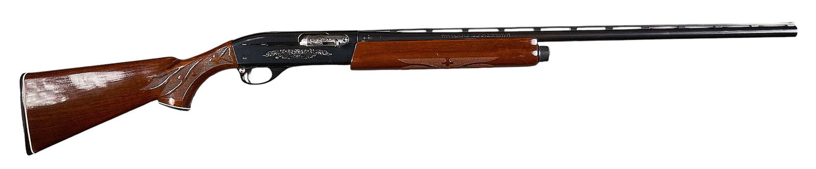 Remington 1100 LT-20 20 Gauge Semi Auto Shotgun (1 of 4)