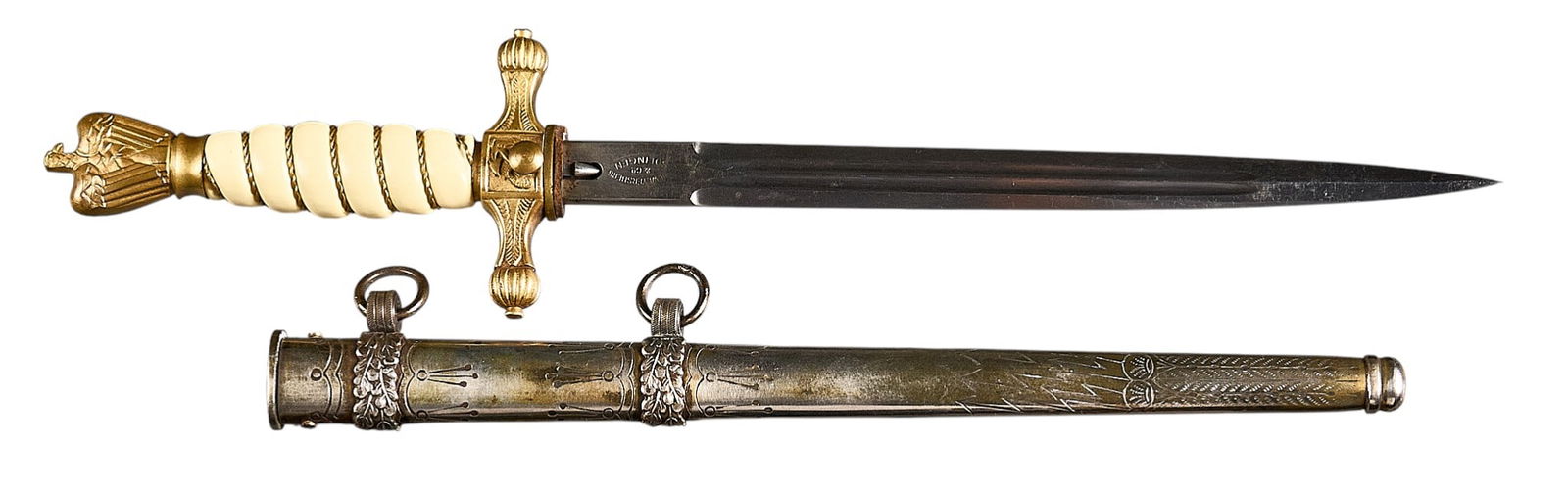 WWII German 2nd Model Kriegsmarine Dagger W/ Scabbard (1 of 5)