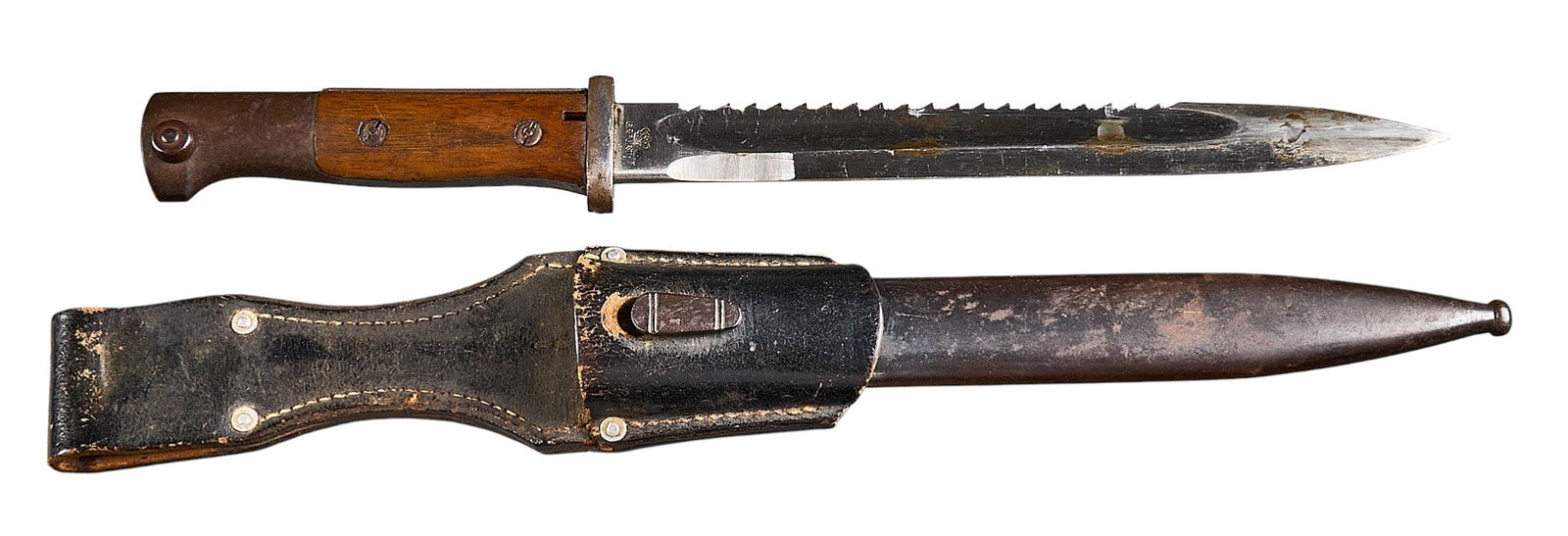 Rare Erfurt M1884/98 II Sawback Bayonet W/ Scabbard and Frog (1 of 4)