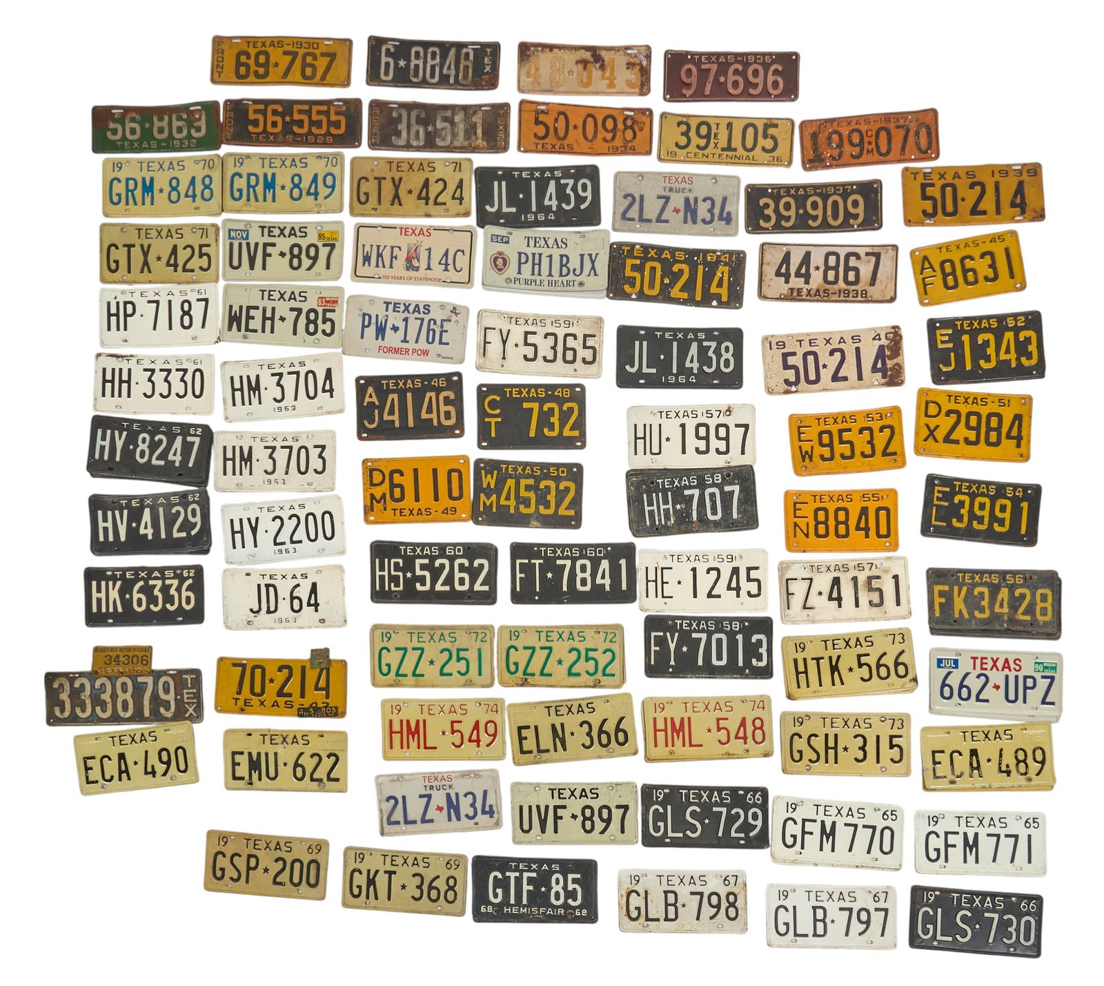 (116) Vintage License Plates: Large collection of one hundred and sixteen vintage Texas bumper plates, includes at least one plates from years 1922, 1928-54, with multiples from years 1956-1975, and several from the