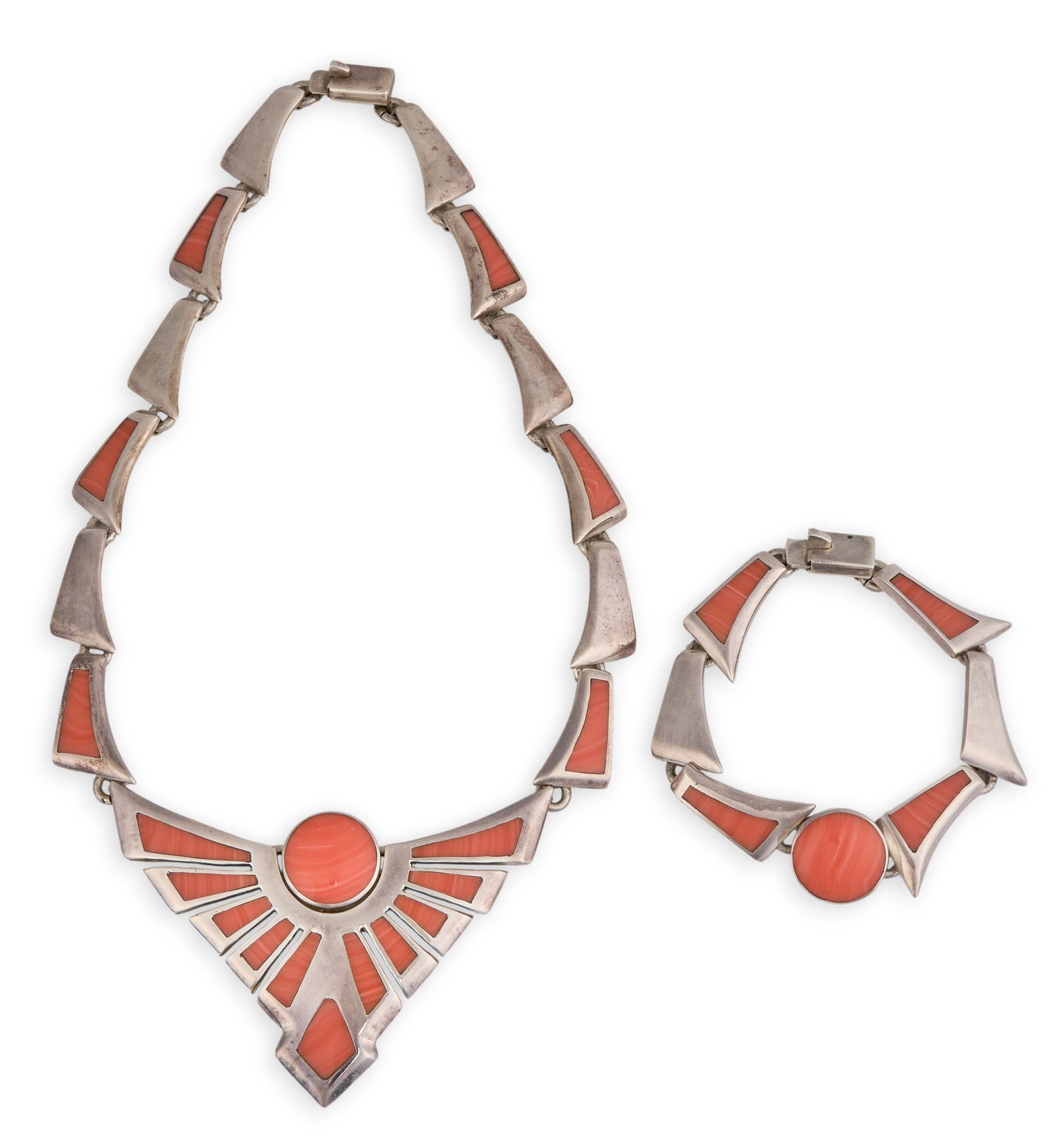 Mexican Spiny Oyster Jewelry Set: Mexican .950 silver jewelry suite to include necklace and bracelet, each piece set with spiny oyster inlay, and marked "Mexico 950"Length: 18 in. / necklace Total weight: 5.3