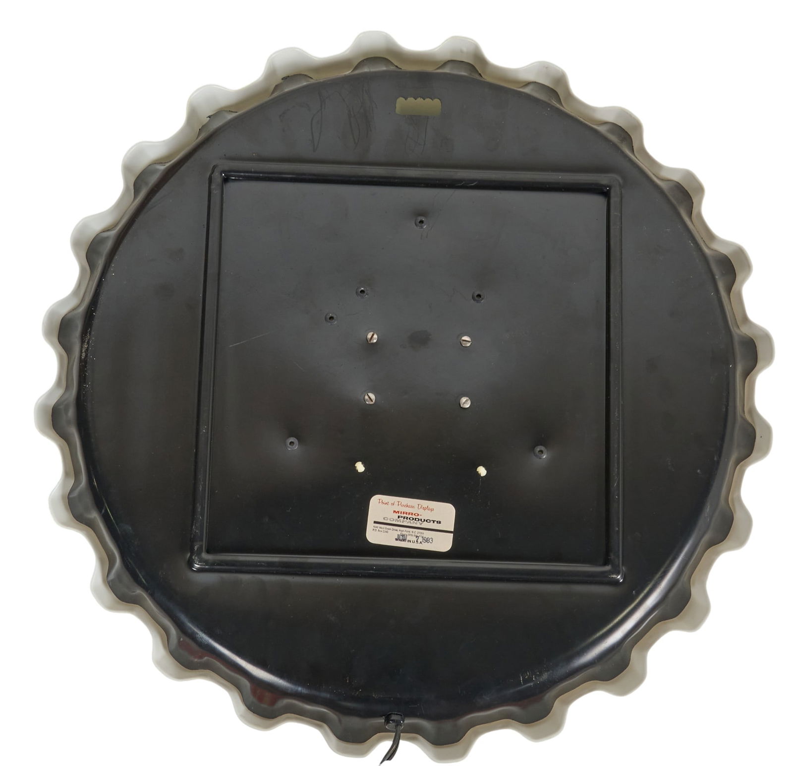 Pearl Light Beer Lighted Bottlecap Clock, 1983 - 4