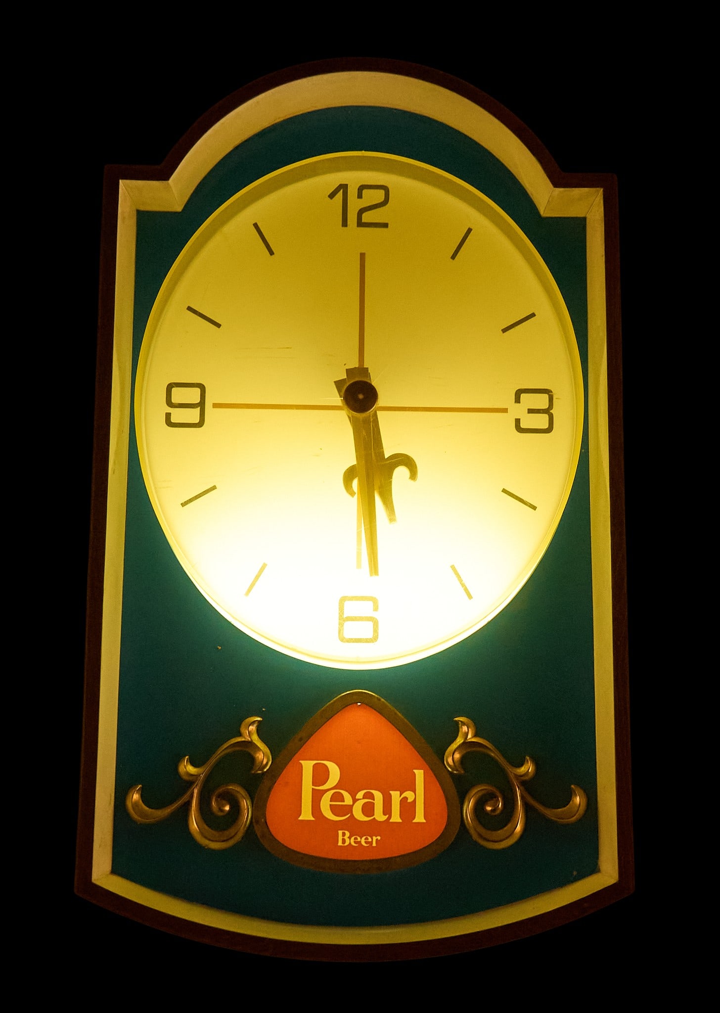 Pearl Beer Wall Clock, 1972 (1 of 4)