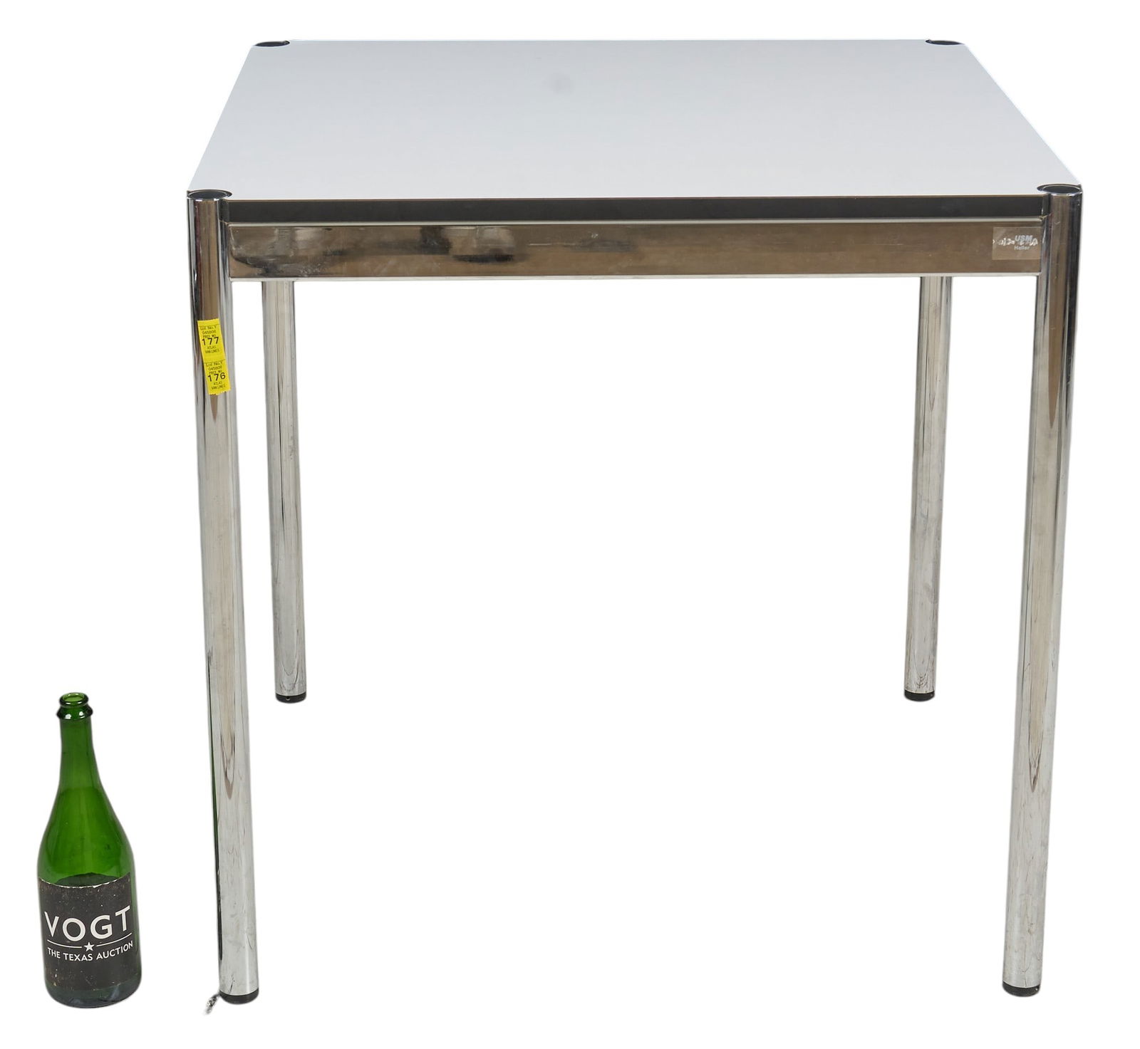 USM Haller Square Table - 2