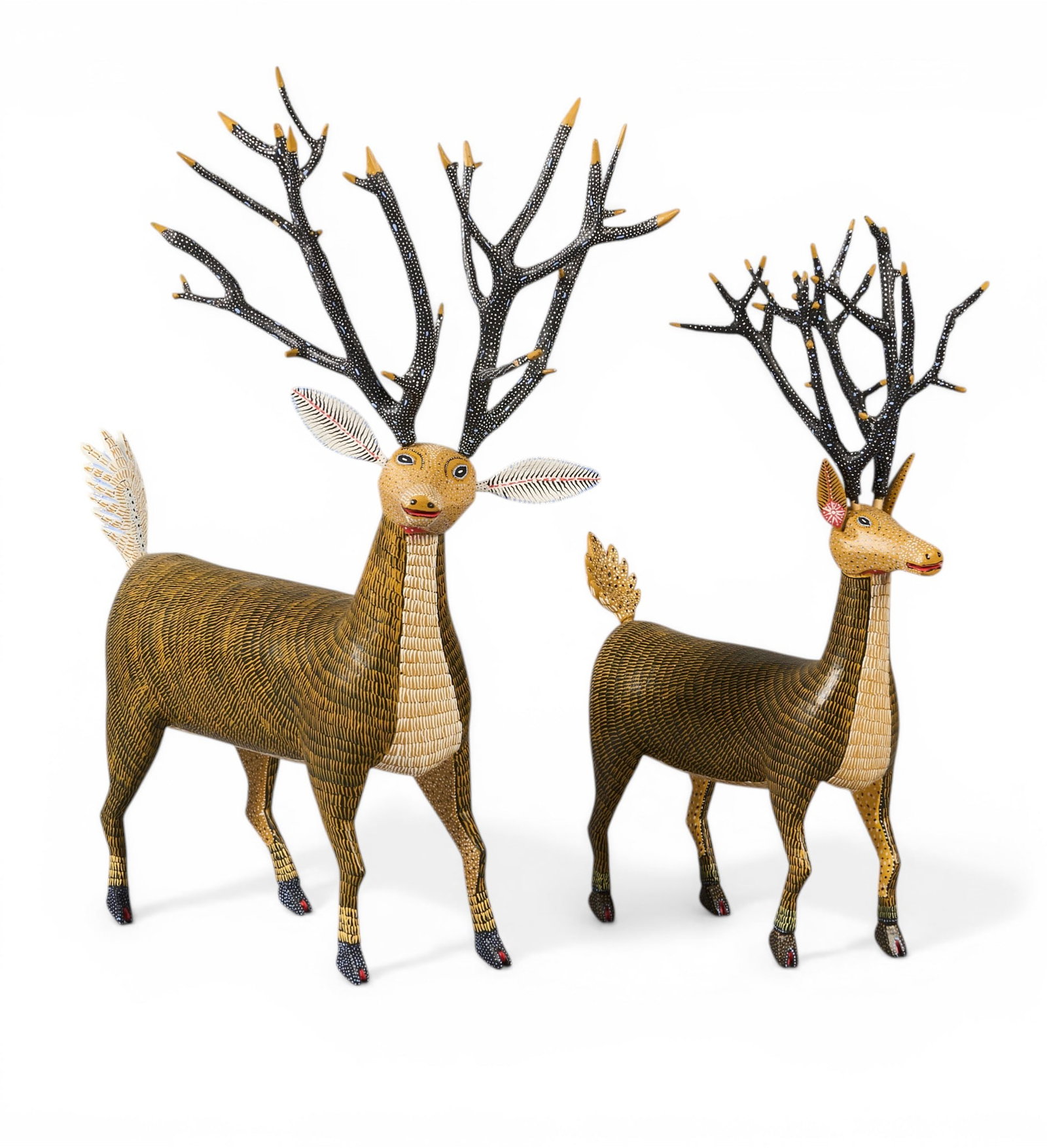 Pair of Deer Alebrjie (1 of 3)