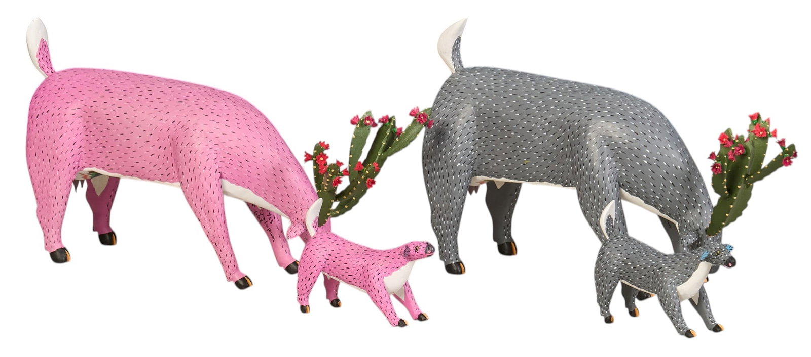 Gabino Reyes, (4) Cactus Deer Alebrije: Collection of four Gabino Reyes (Oaxaca, 20th century) hand-carved and painted alebrjie sculptures depicting family of deer with cactus antlers, with the larger examples featuring carved depictin