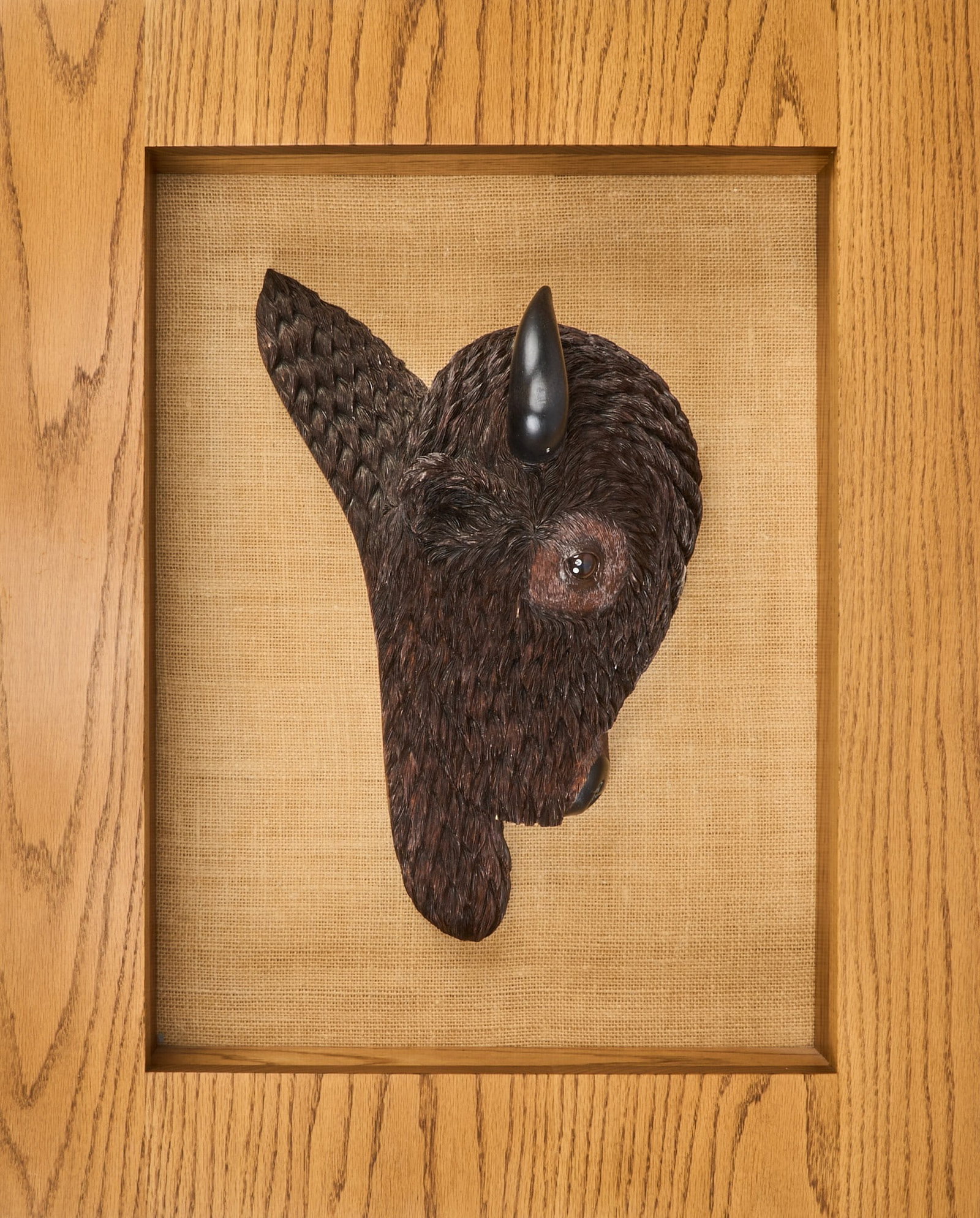William Jennings, Buffalo Head: William Rogers Jennings (Amer., b. 1942), buffalo head in profile, carved wood mounted to panel, incised signature and date, 1993 height: 16.5 in. Provenance: Property from the Estate of Robert