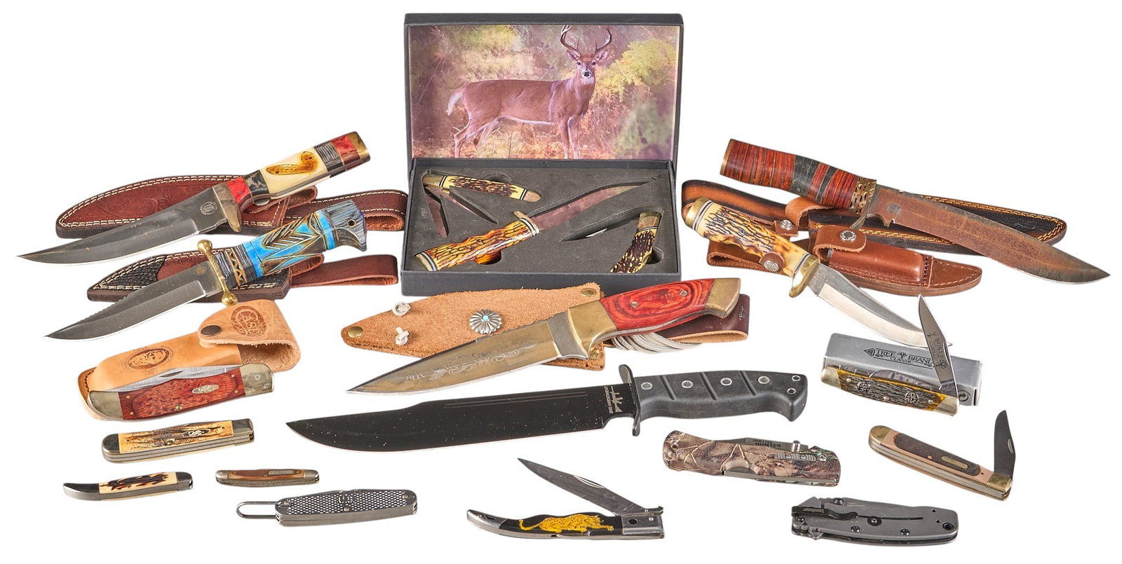 Collection of 17 Mixed Knives (1 of 14)