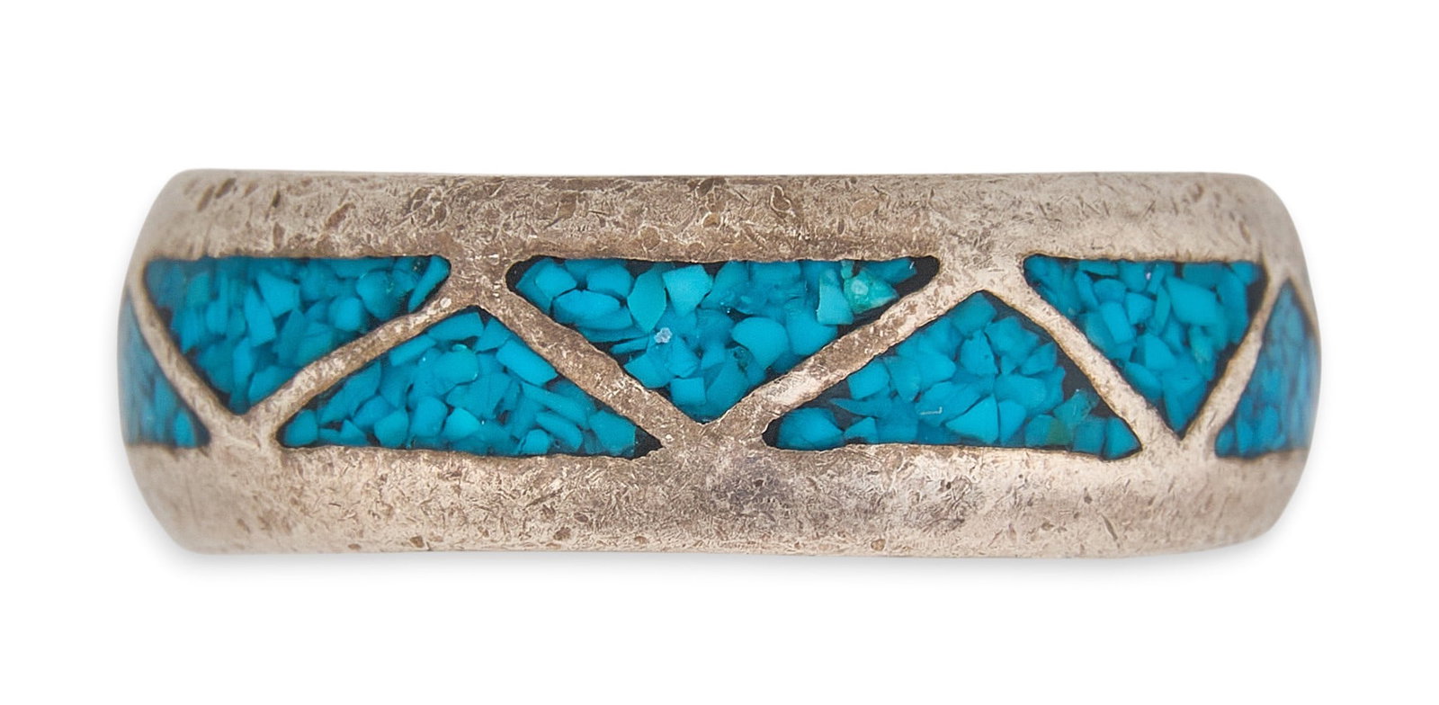 Men’s Turquoise Chip Inlay Ring: Men's sterling silver ring, set with turquoise chip inlay in geometric design, marked "13" Size: 13 Total weight: 9.8 g