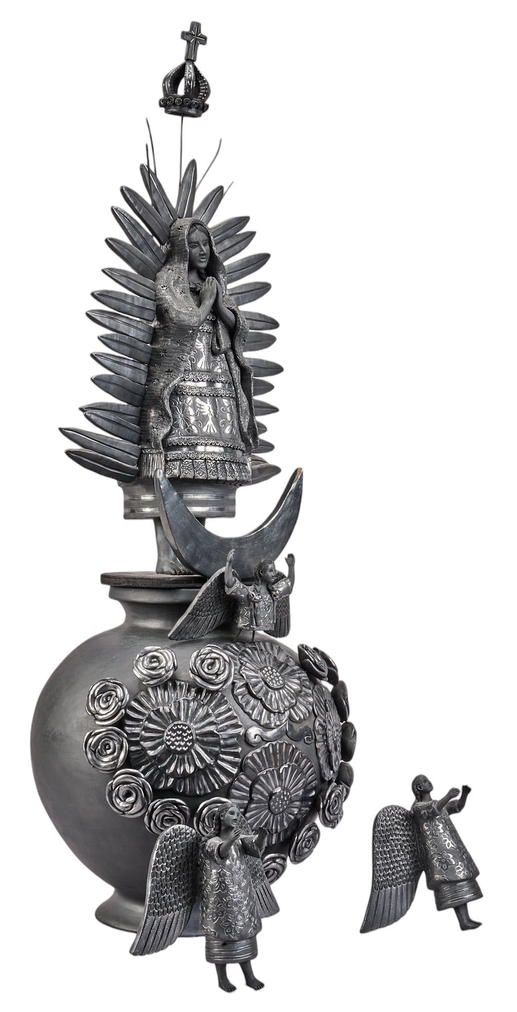 Magdalena Pedro Martinez Sculpture: Magdalena Pedro Martinez (San Bartolo Coyotepec, Oaxaca, Mexico, b. 20th century) hand-made barro negro ceramic multi-figure arrangement with decorated vessel, Virgen de Guadalupe, and accenting