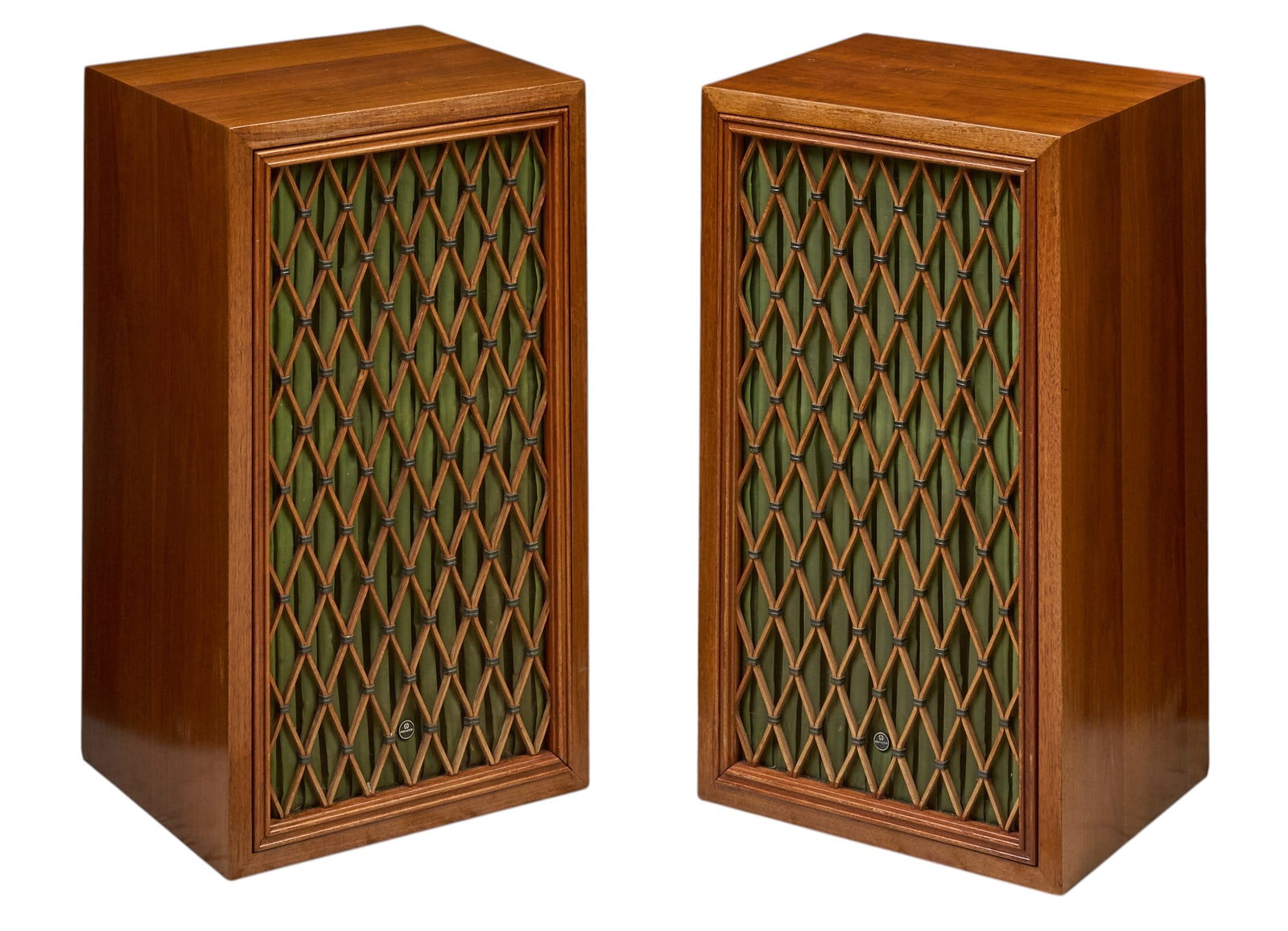 Pair of Vintage Pioneer CS-77A Speakers: Pair of vintage Pioneer CS-77A speakers with wooden cabinets and diamond-patterned grilles, back panels with input connections and adjustable tone controls, tested and in working condition height 25