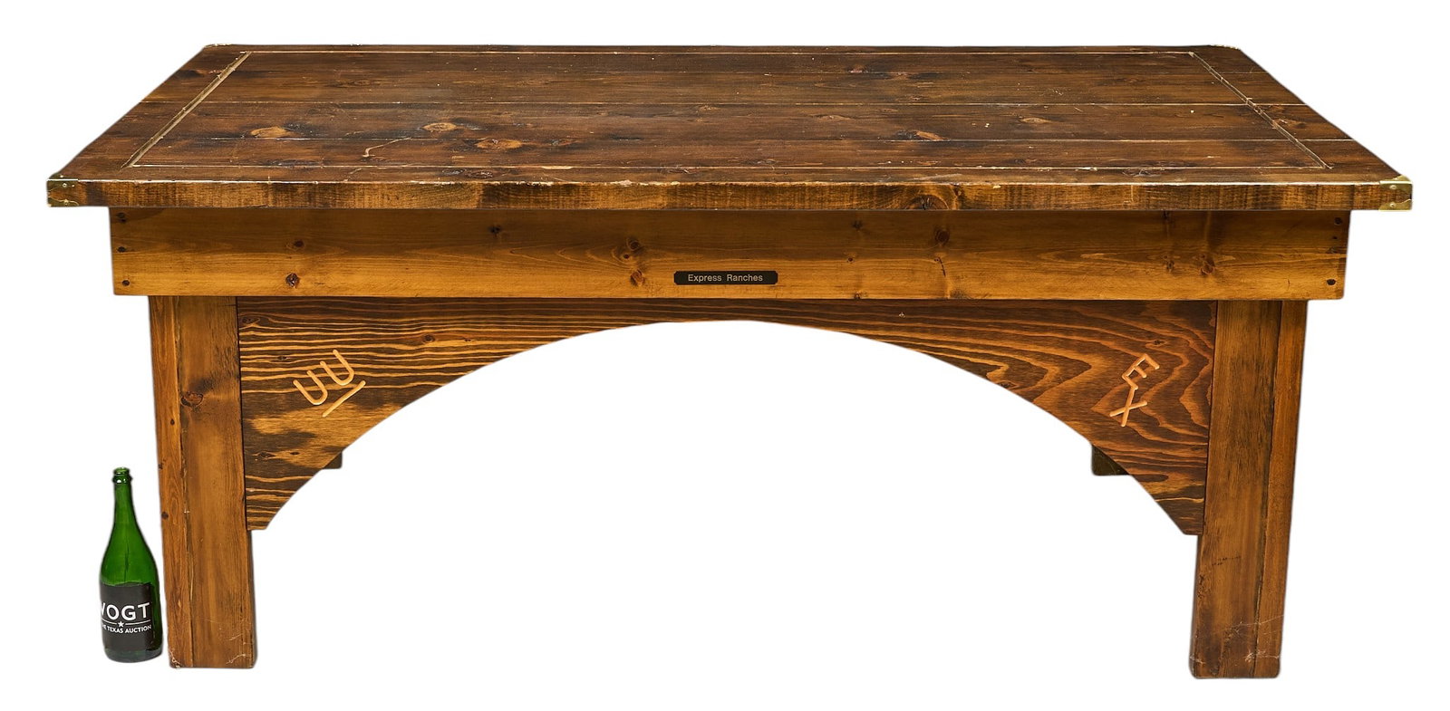 Express Ranches Ranch Style Table - 2