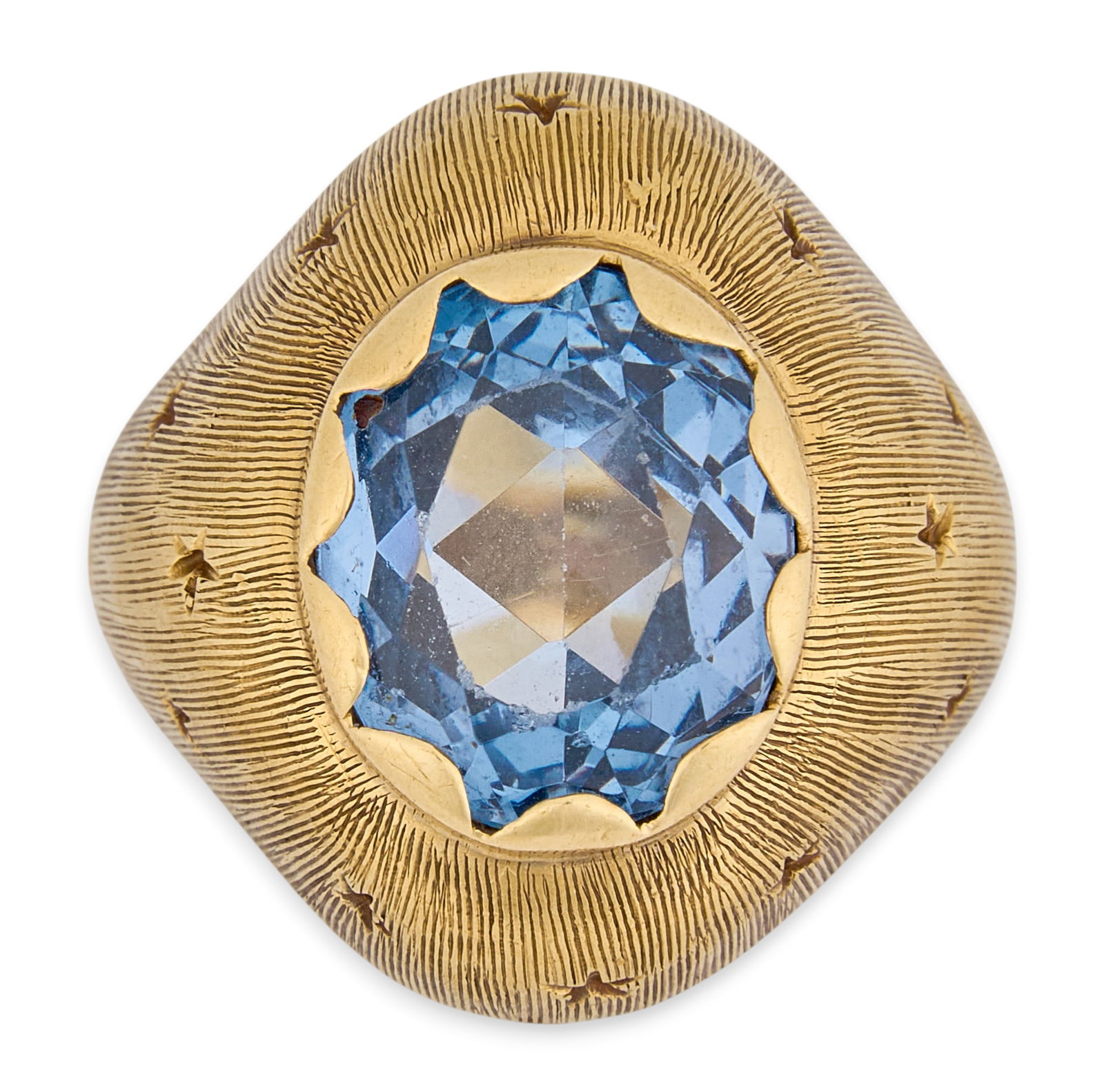 18K Aquamarine Ring: 18K yellow gold ring, set with single aquamarine center stone, featuring pierced star motif details to shank, marked "750" Size: 6.5 Total weight: 7.7 g Provenance: Property from an estate