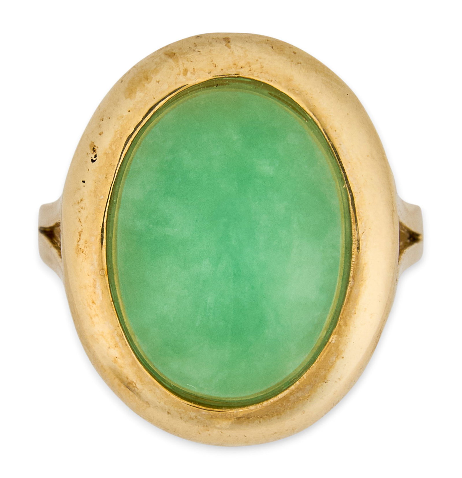 14K Jade Cocktail Ring: 14K yellow gold cocktail ring, set with single green jade cabochon, marked "14K 585" Size: 8 Total weight: 4.7 g Provenance: Property from an estate collection at a home in the Lincoln 