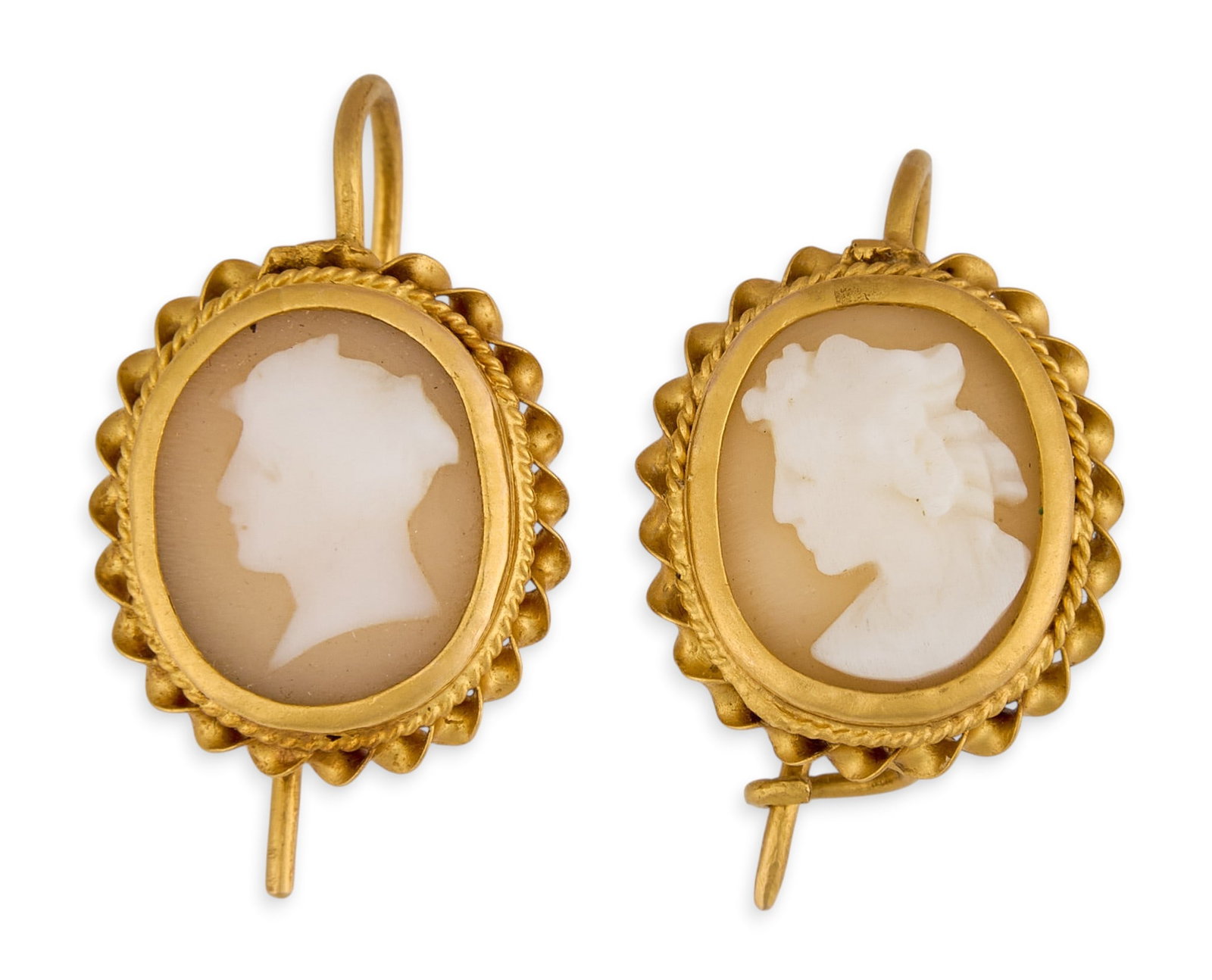 18K Cameo Earrings: Pair of 18K yellow gold (tested) cameo drop earrings Total weight: 4.1 g Provenance: Property from an estate collection at a home in the Lincoln Heights neighborhood of San Antonio, Texas