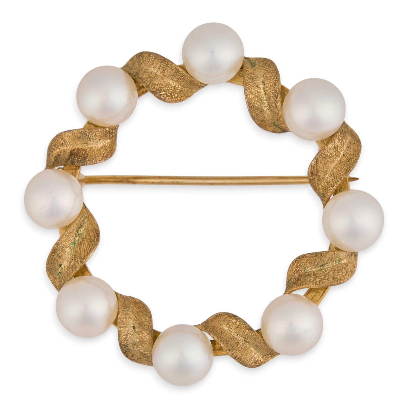 14K Pearl Pin: 14K yellow gold pearl brooch, marked Total weight: 7.8 g Provenance: Property from the Estates of Lewis and Catharine Cocke “Tinka” Tarver, noted San Antonio, Texas artists, from their