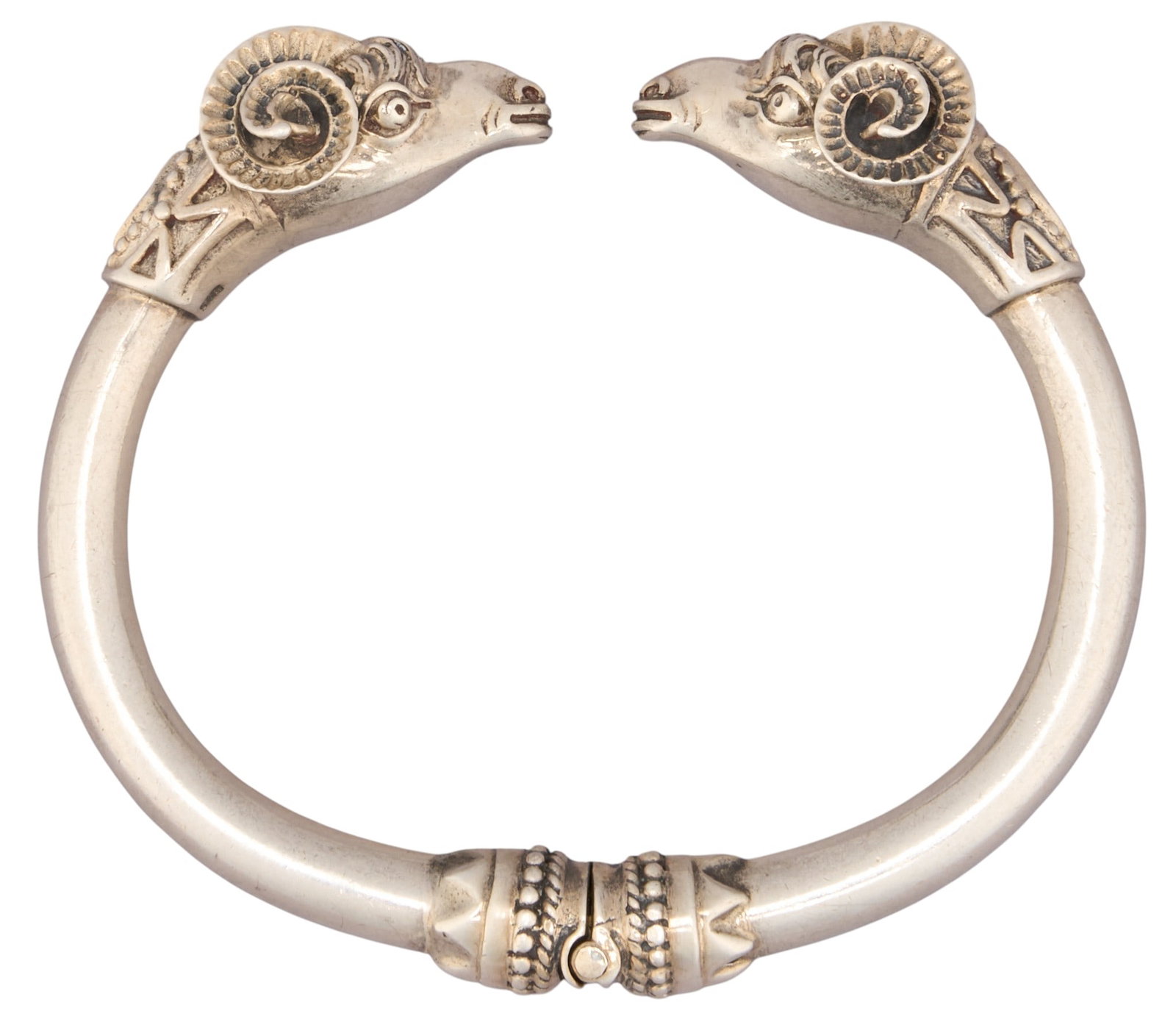 Vintage Ram’s Head Hinged Cuff - 2