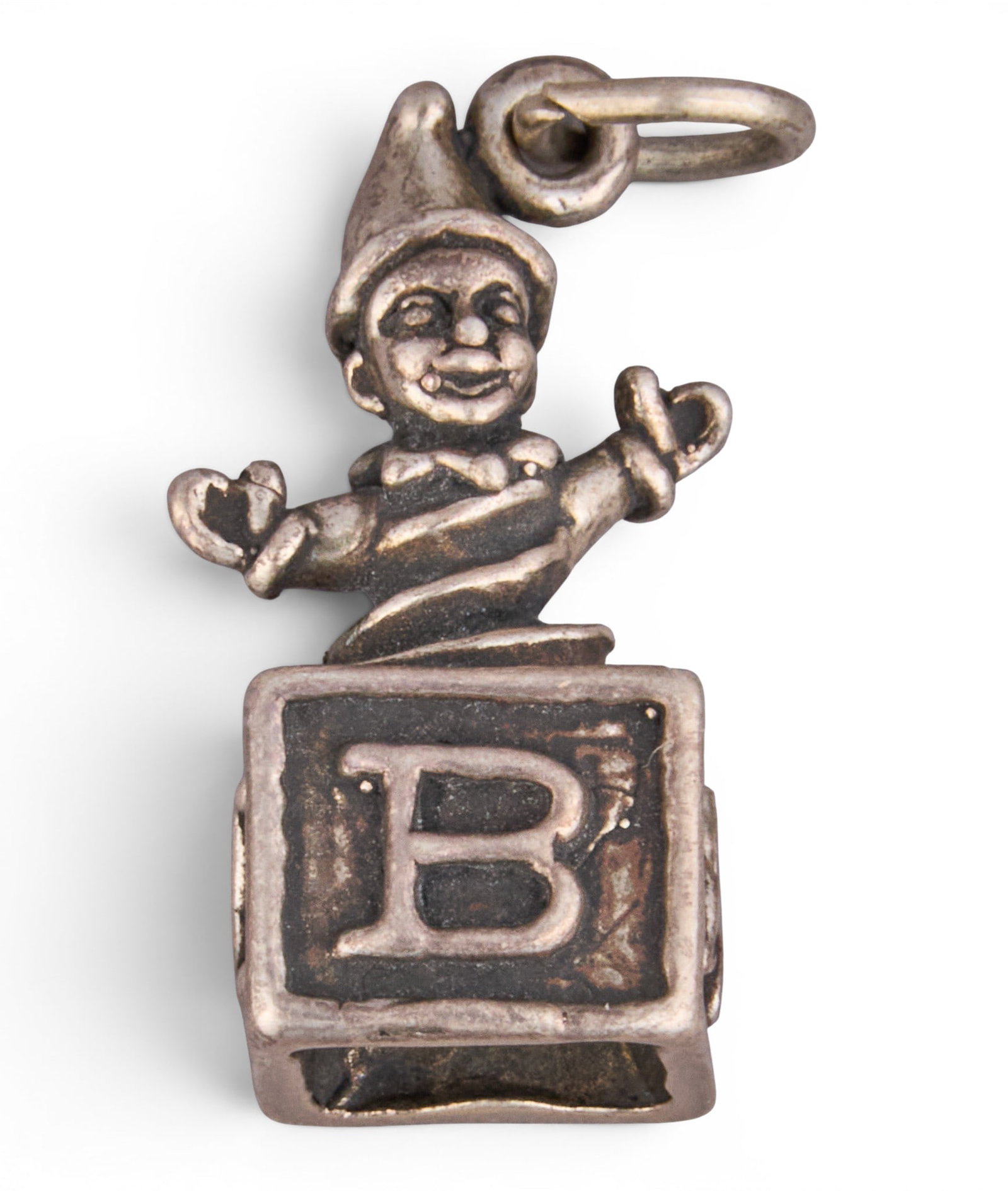 (35) Silver Charms - 9