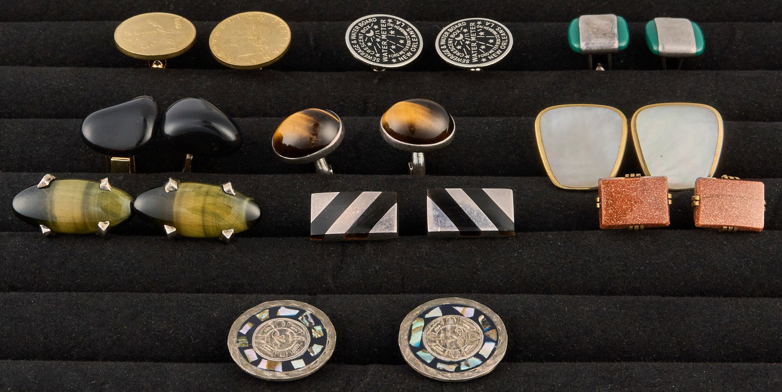 (10) Pairs of Assorted Cufflinks: Ten pairs of assorted cufflinks, some sterling silver Total weight: 1.0 ozt Provenance: Property from an estate collection at a home in the Lincoln Heights neighborhood of San Antonio, Texas