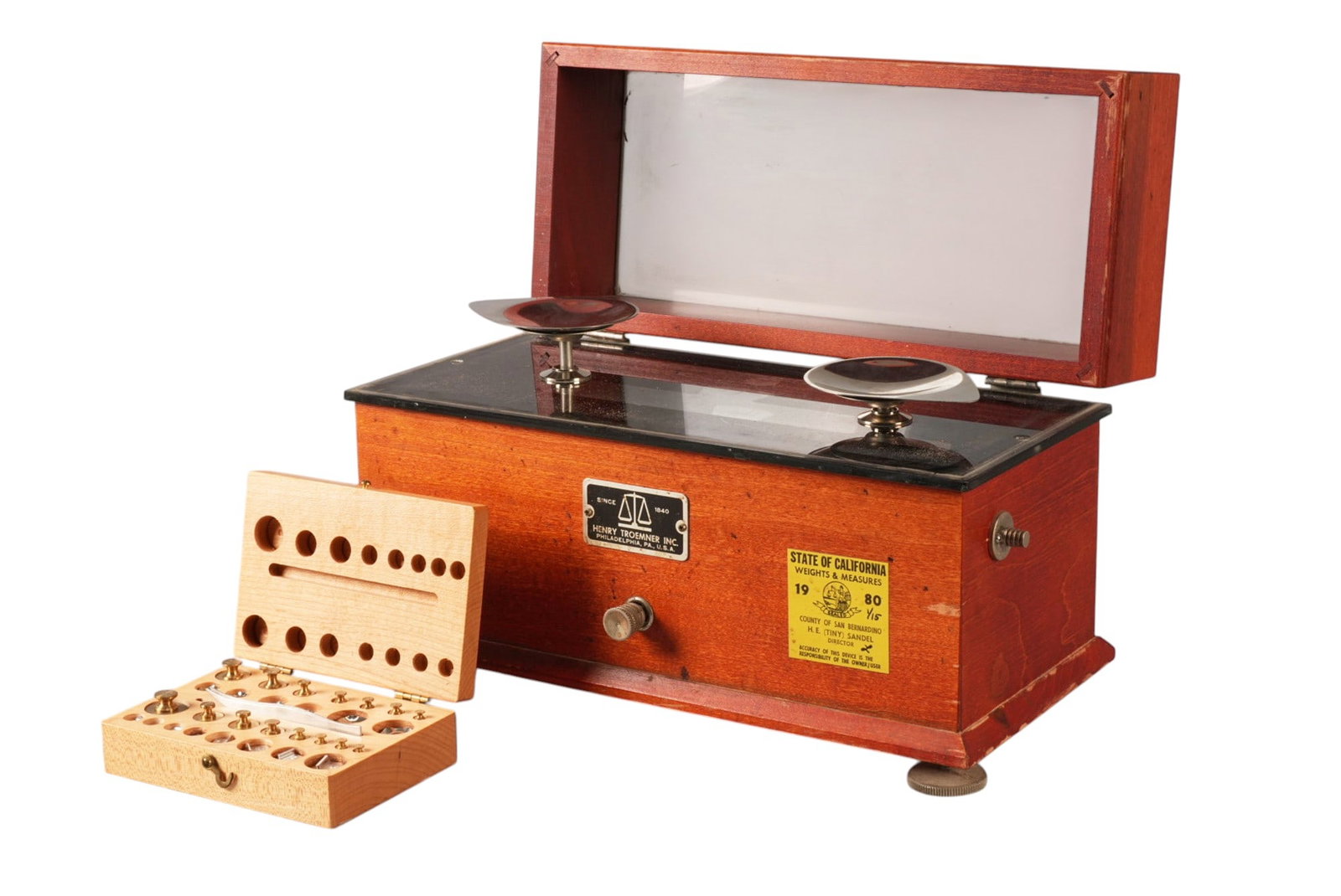 Wooden Apothecary Scale with Weights (1 of 4)