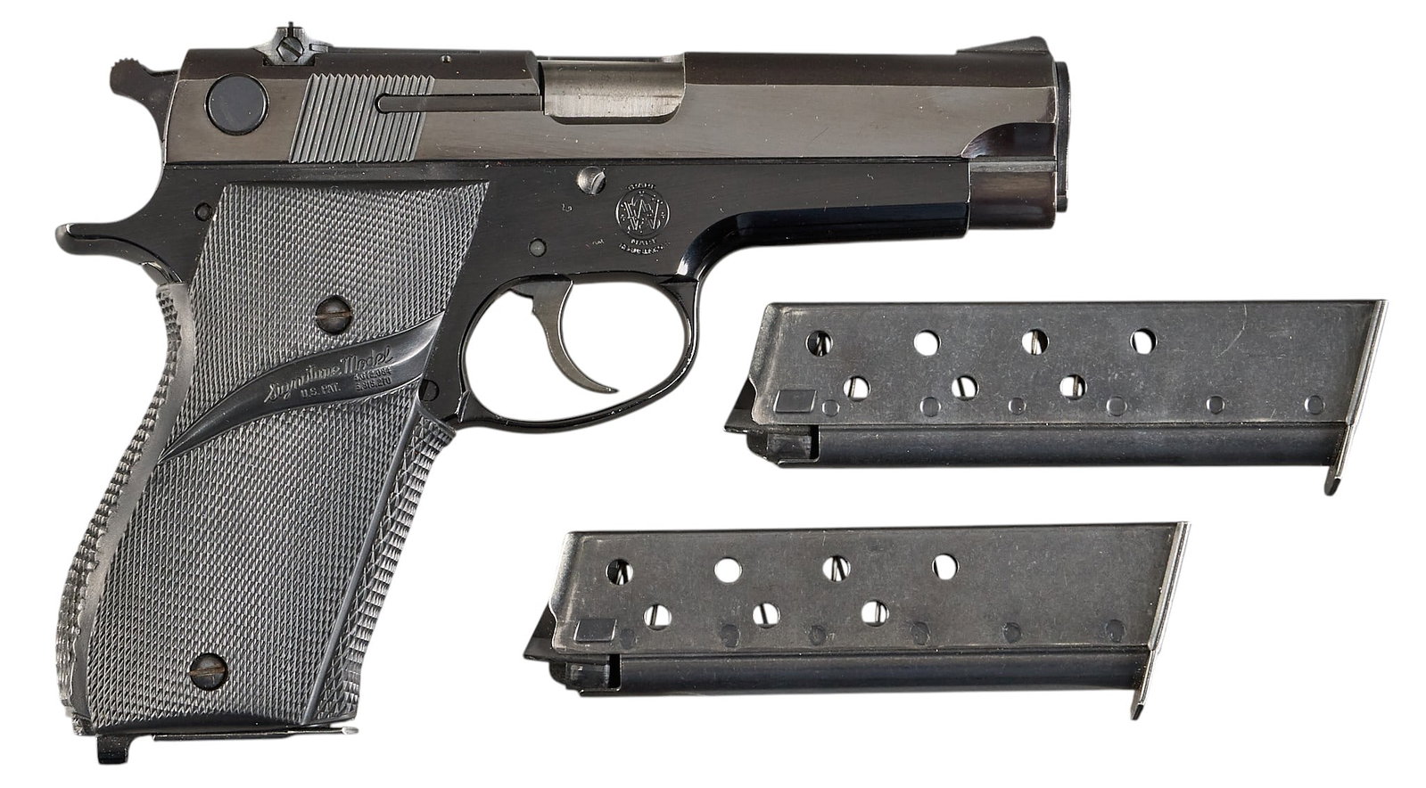 Smith & Wesson Model 39-2 9mm Semi Auto Pistol (1 of 2)