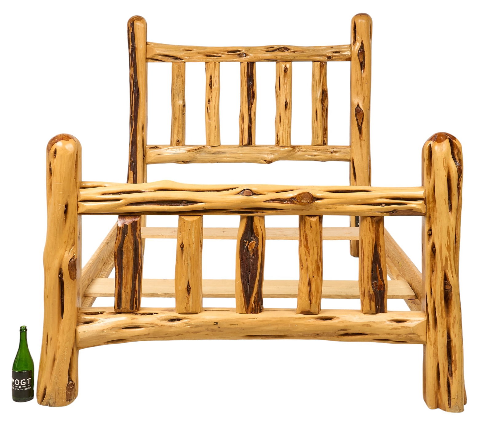 Queen-Size Cedar Bedframe - 2