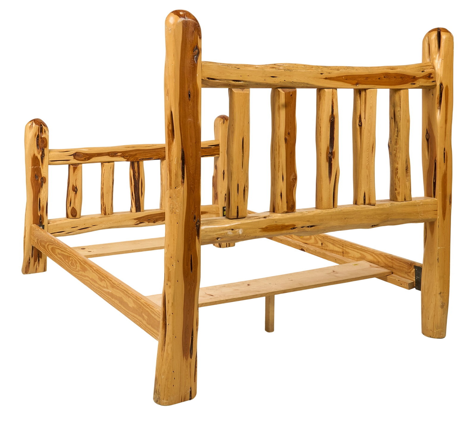 Queen-Size Cedar Bedframe - 4