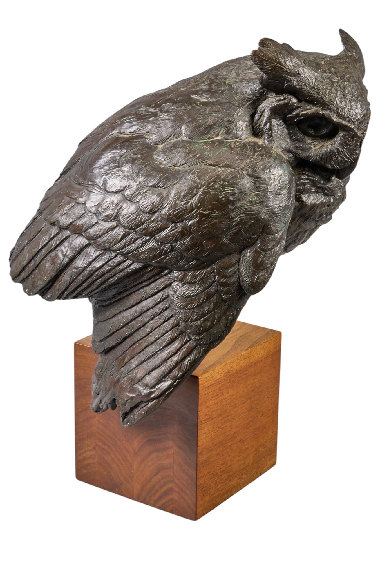 Bob Guelich, "Study for Great Horned Owl Female": Bob Guelich (Texas, b. 1944), "Study for Great Horned Owl Female", artist-cast bronze sculpture on wooden plinth base, with incised signature, edition number 9/12, and date, 1980 height 17