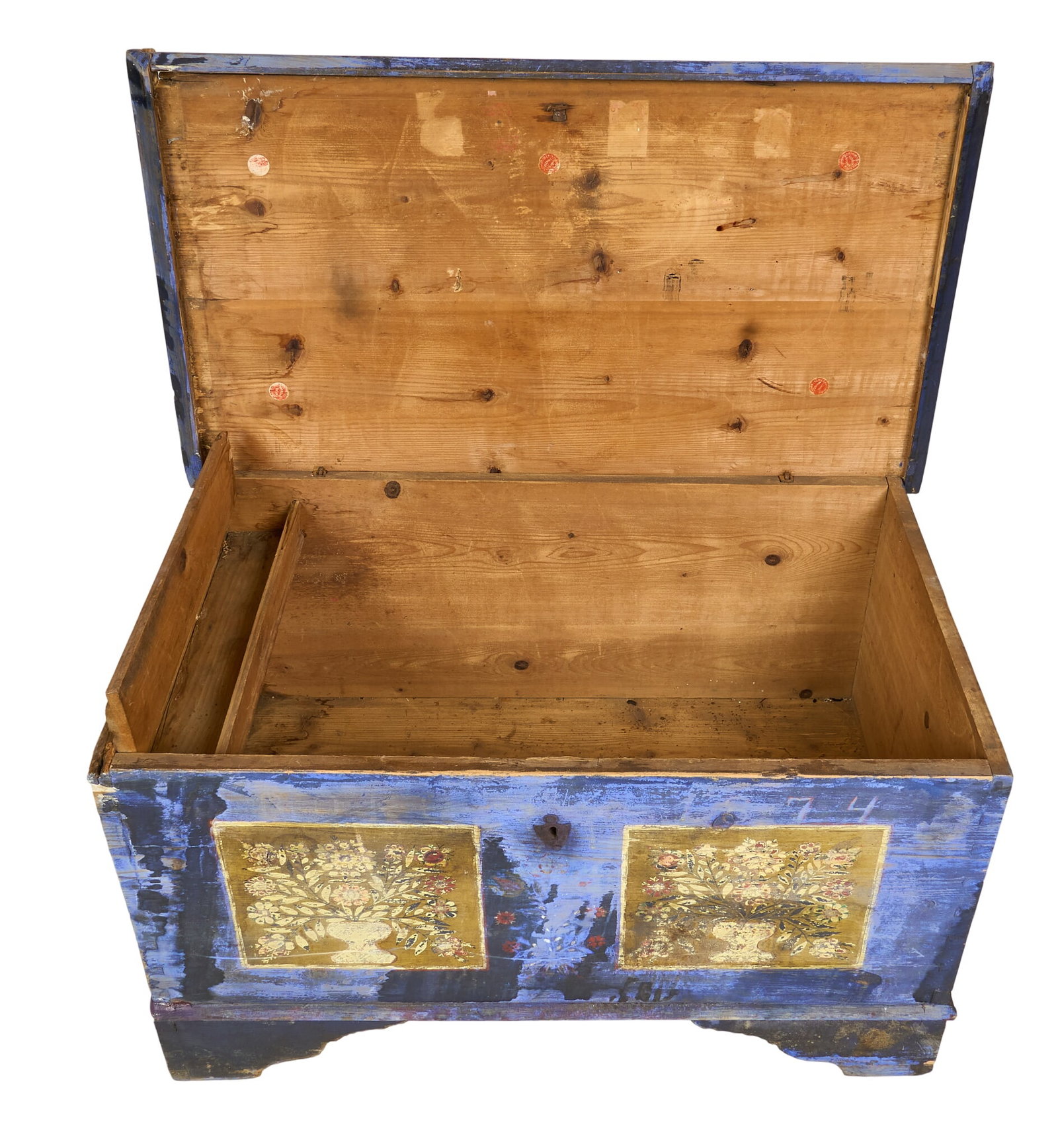 Folk Art Dowry Chest - 4