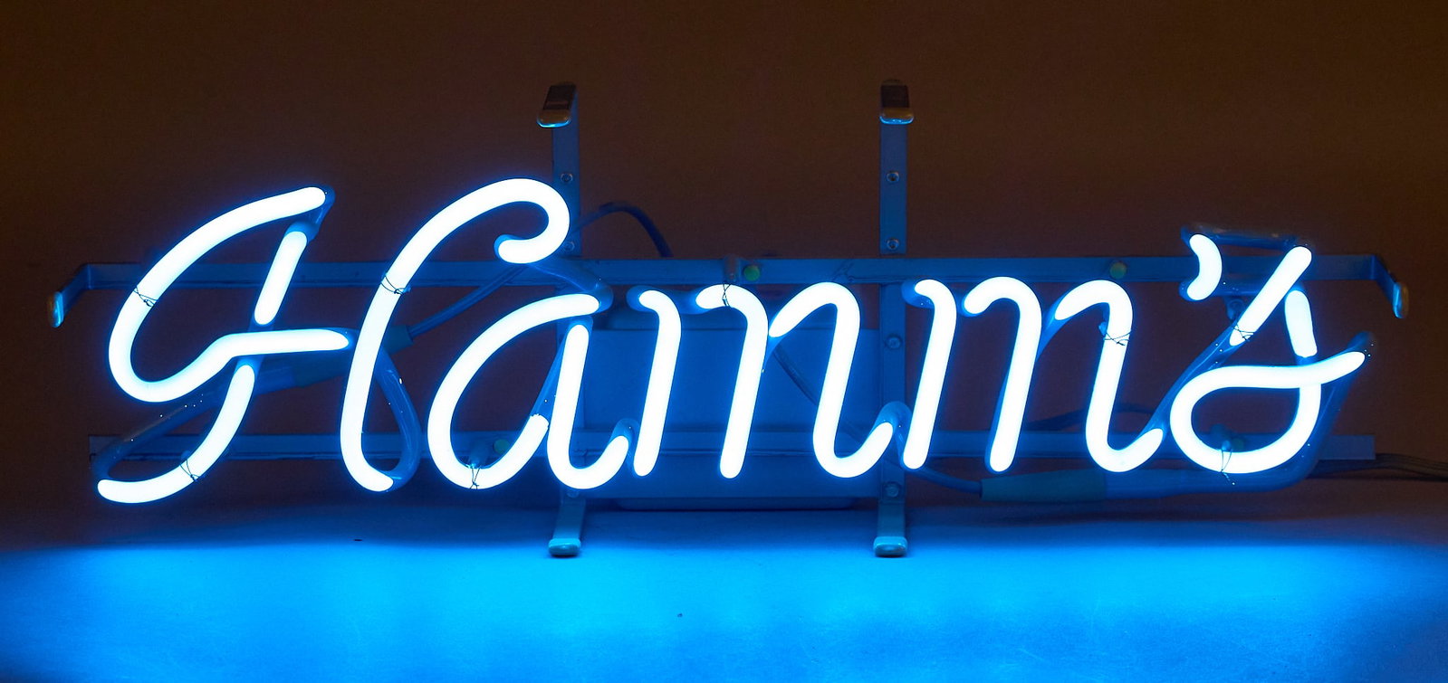 Hamm's Beer Neon Sign, 20th C.: Vintage Hamm's Beer neon sign, circa 20th century, in working condition height 8 in. x width 24 in. x depth 6 in. Provenance: Property from the collection of Linda Muth, from her home