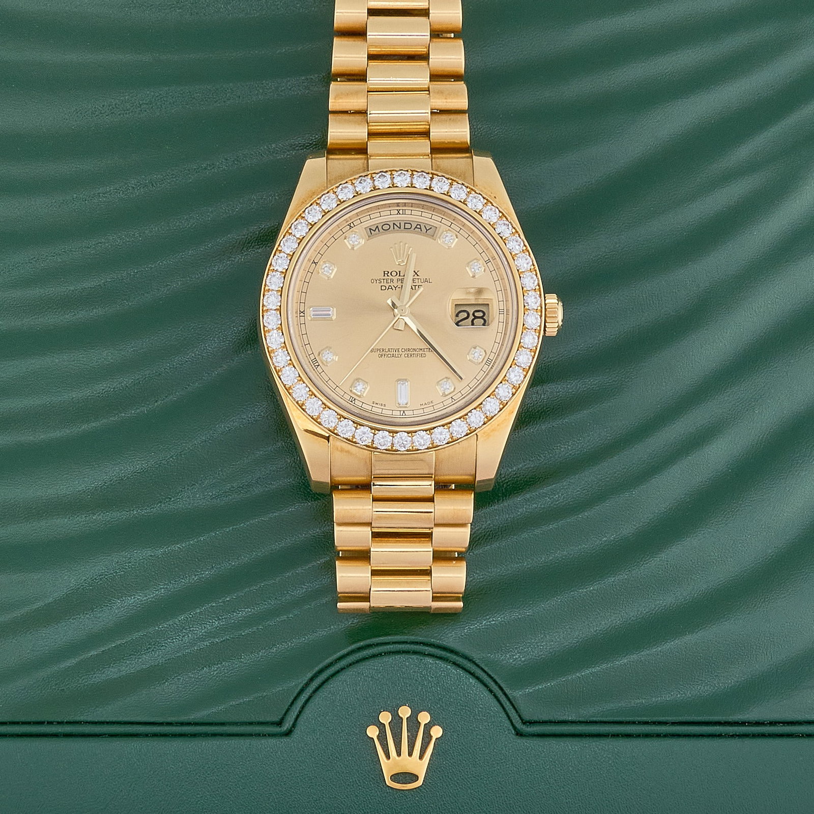 Superb Rolex Day-Date II 41mm Gold and Diamond: Rolex Day-Date II 18K yellow gold watch, encrypted production date, model number 218348, serial number V801404, 41mm case, champagne dial with diamond hour markers, diamond bezel, Presidenti