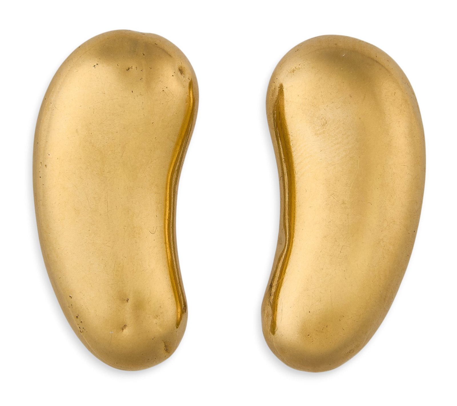 18K Italian Bean Earrings: Pair of Italian 18K yellow gold bean clip-on earrings, marked "K18 ITALY" Size: 1.25 in. / length Total weight: 11.1 g