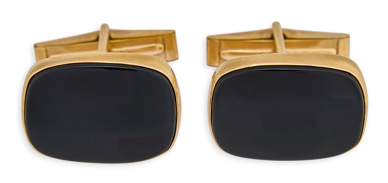Pair of 14K Onyx Cufflinks: Pair of 14K yellow gold set with onyx cufflinks Total weight: 8.3 g Provenance: Property from the custom chilled cellar of the Cordillera Ranch home of prominent attorney David J. Arata